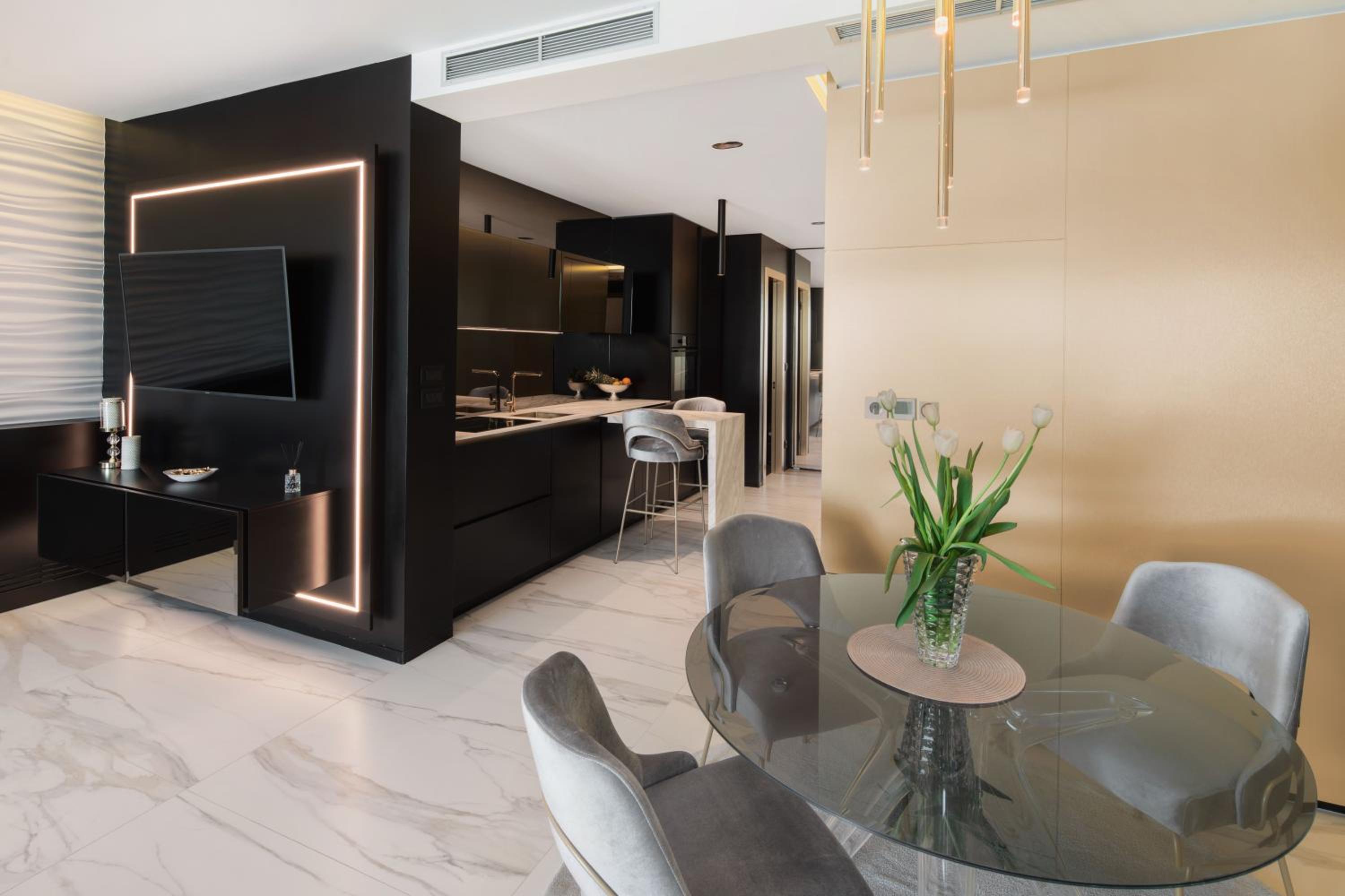Posh Residence Luxury Suites