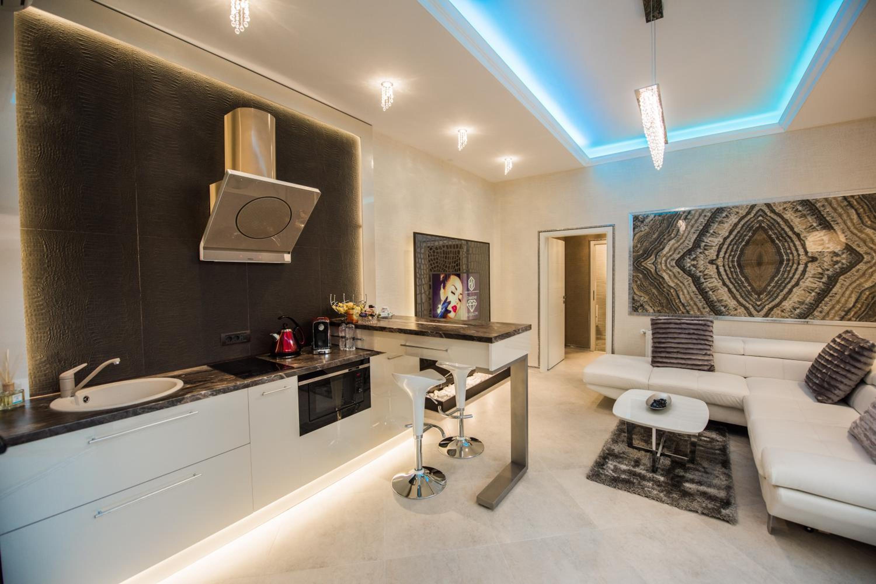 H & V Residence - Diamond Bungalow Apartment view 2