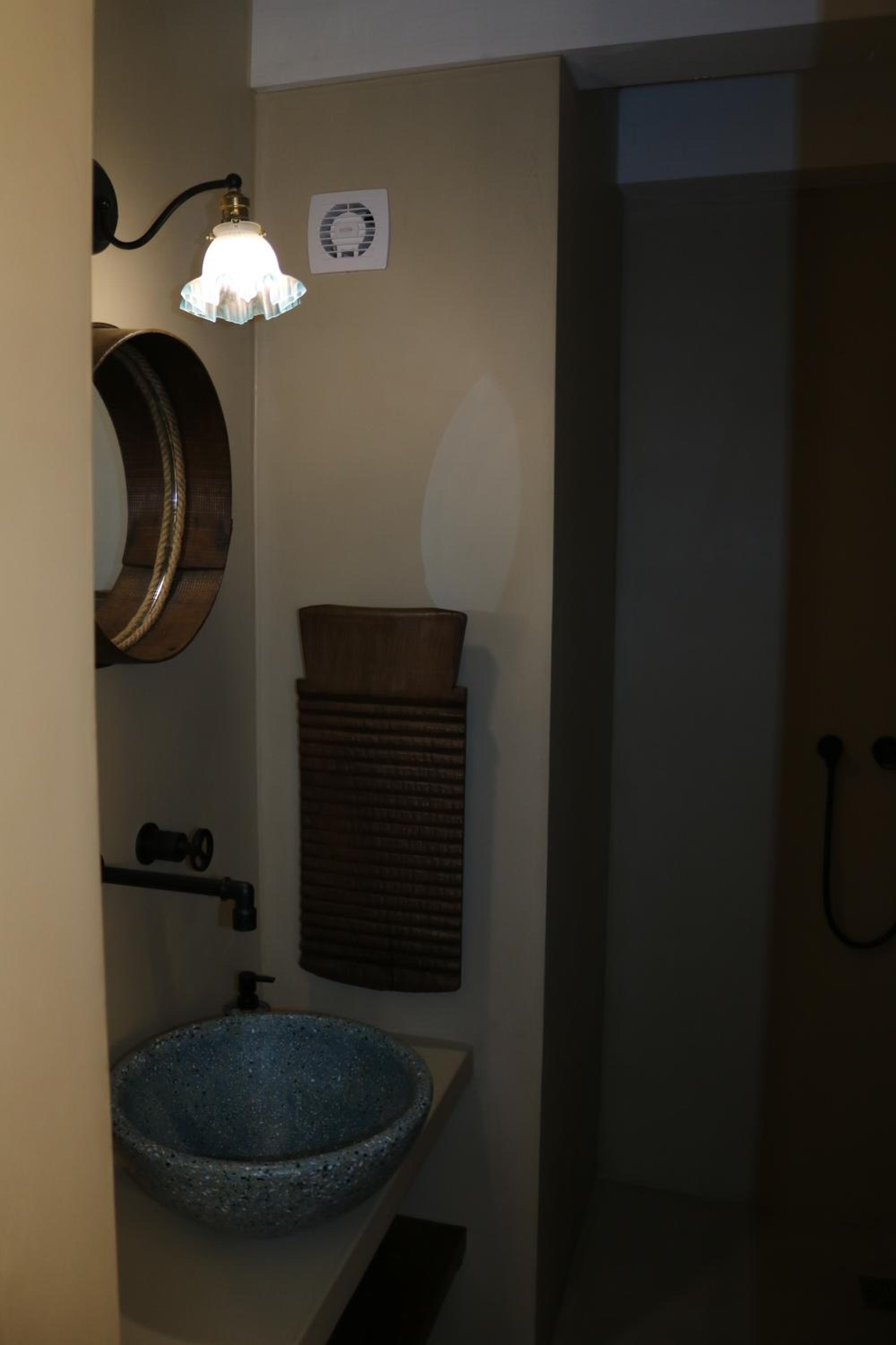 Photo 33