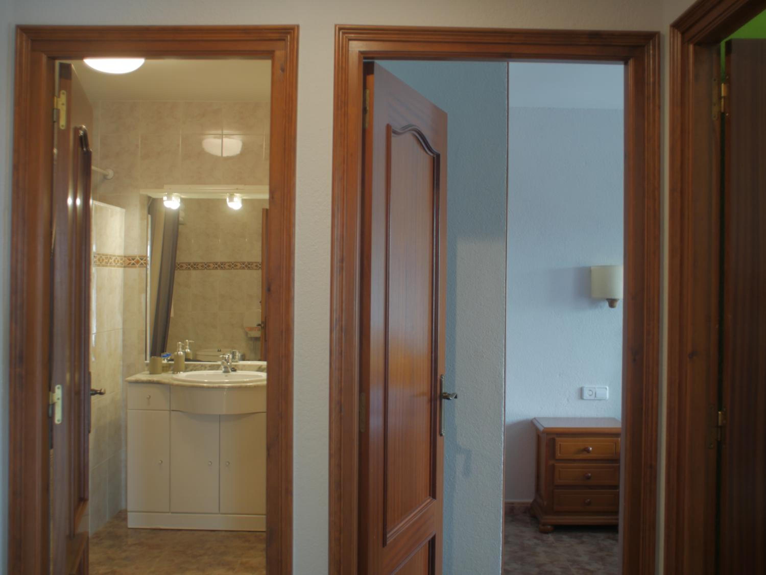 Photo 42