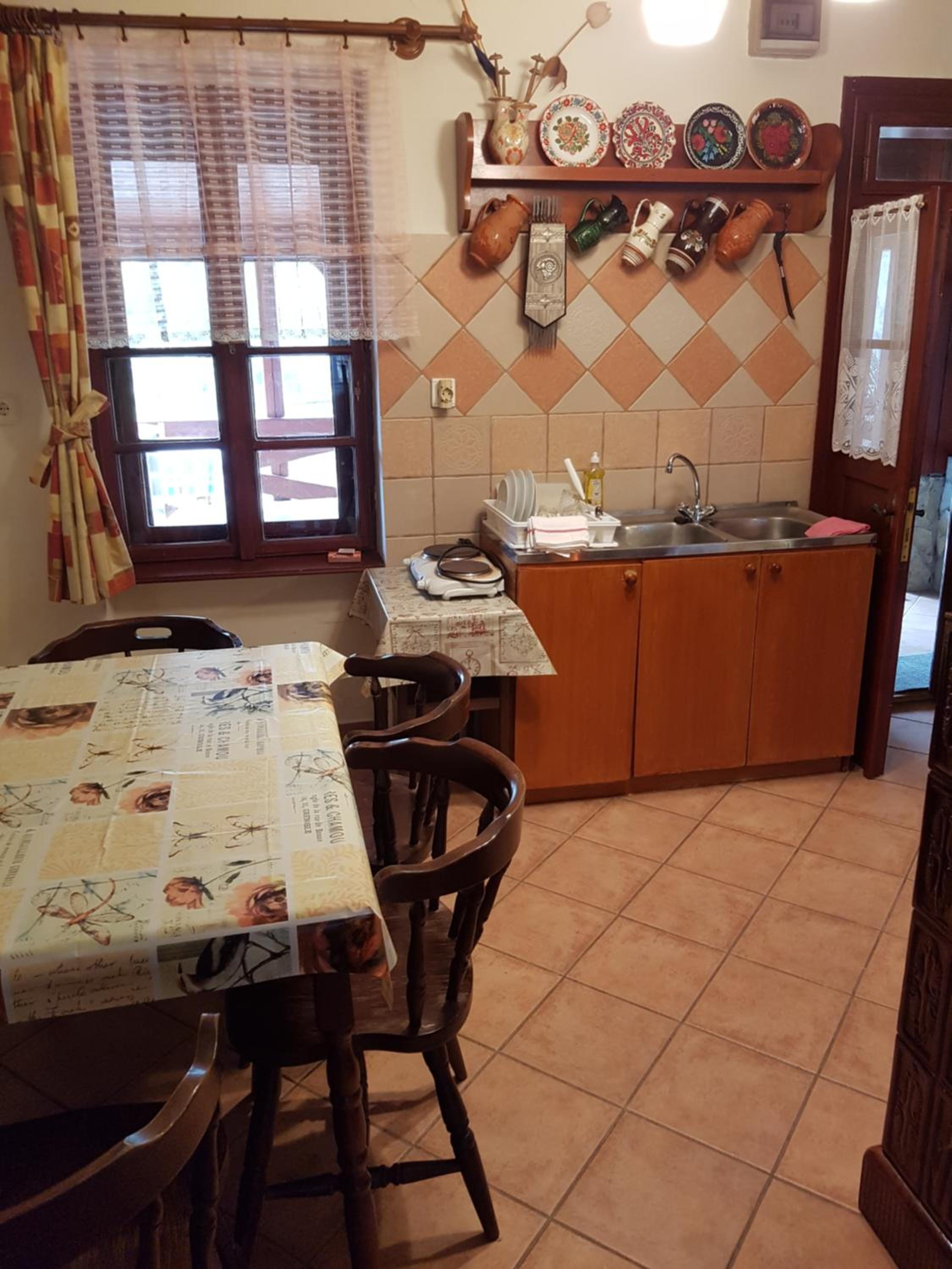 Photo 33