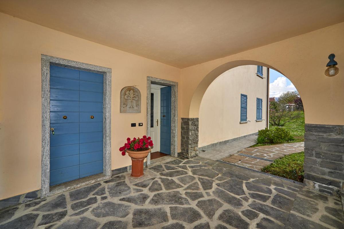 Breezeway Home photo 4