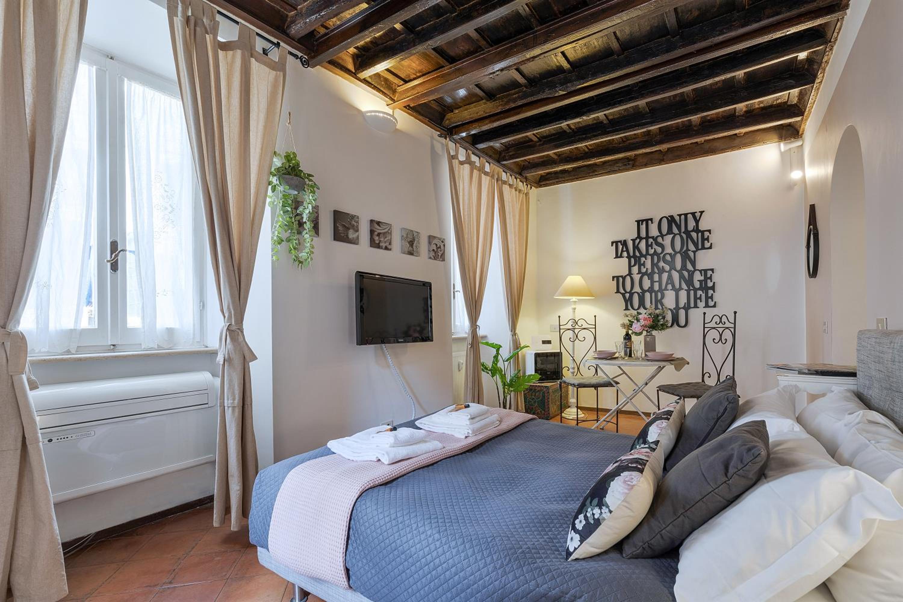 Rome As You Feel - Santo Stefano