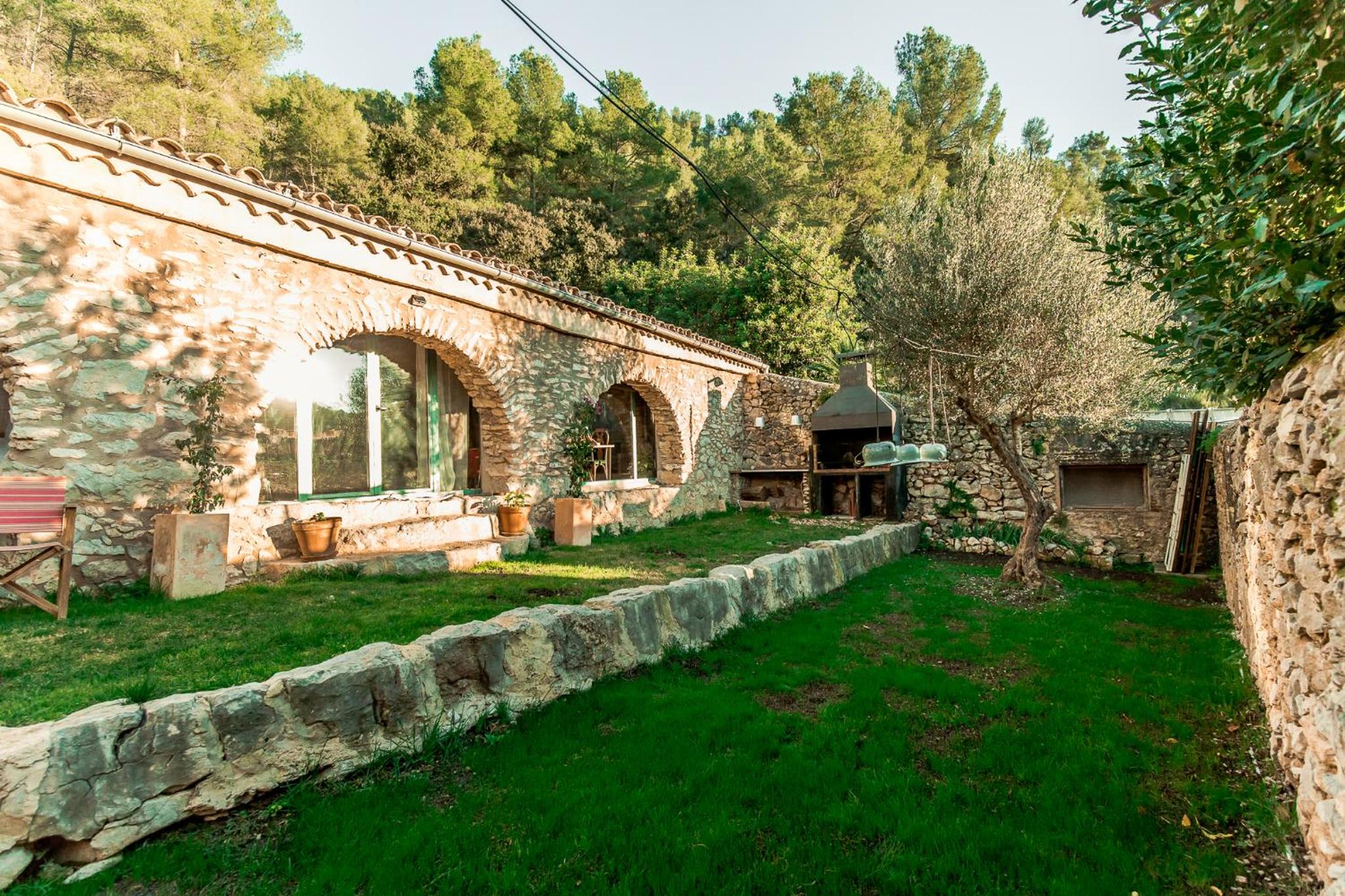 Masia Mas de Giralt view 5