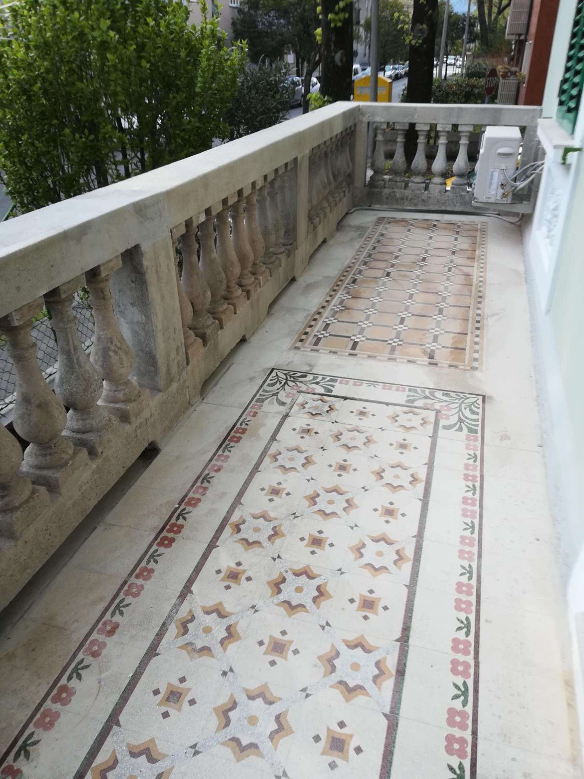 AGLI OLEANDRI appartamento in villa con con parcheggio view 2