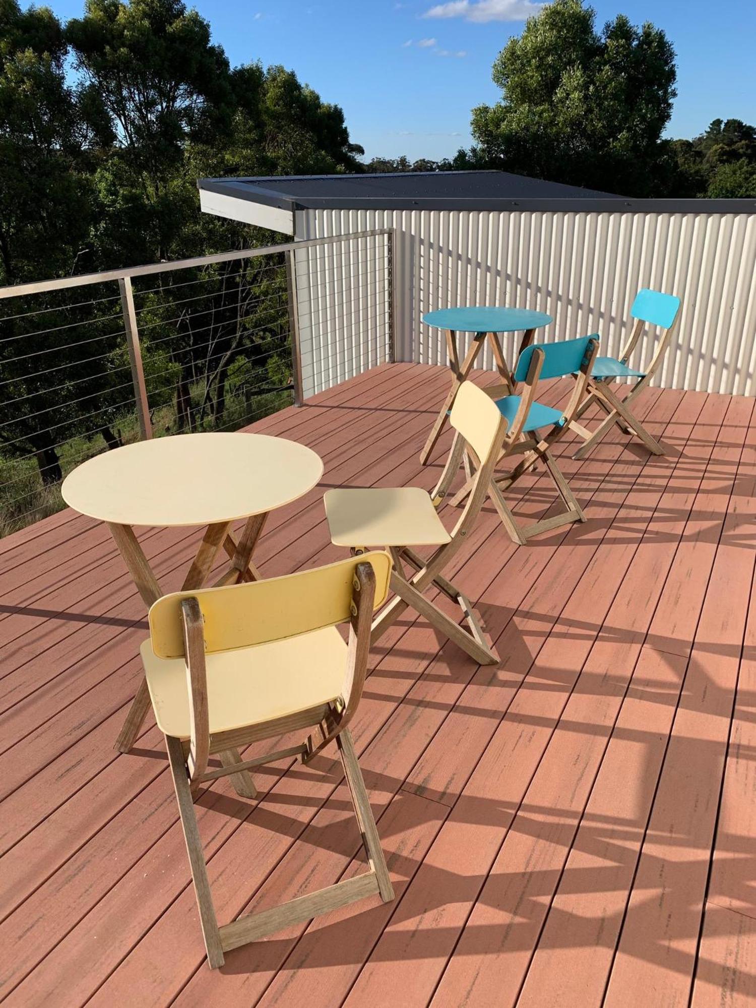 Damais - 4 king or 8 single beds WiFi, Netflix, Alexa, pet friendly