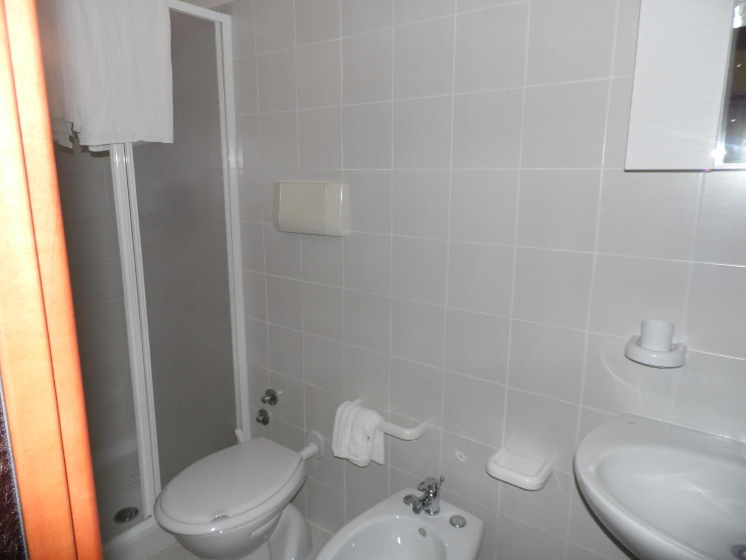 Photo 44