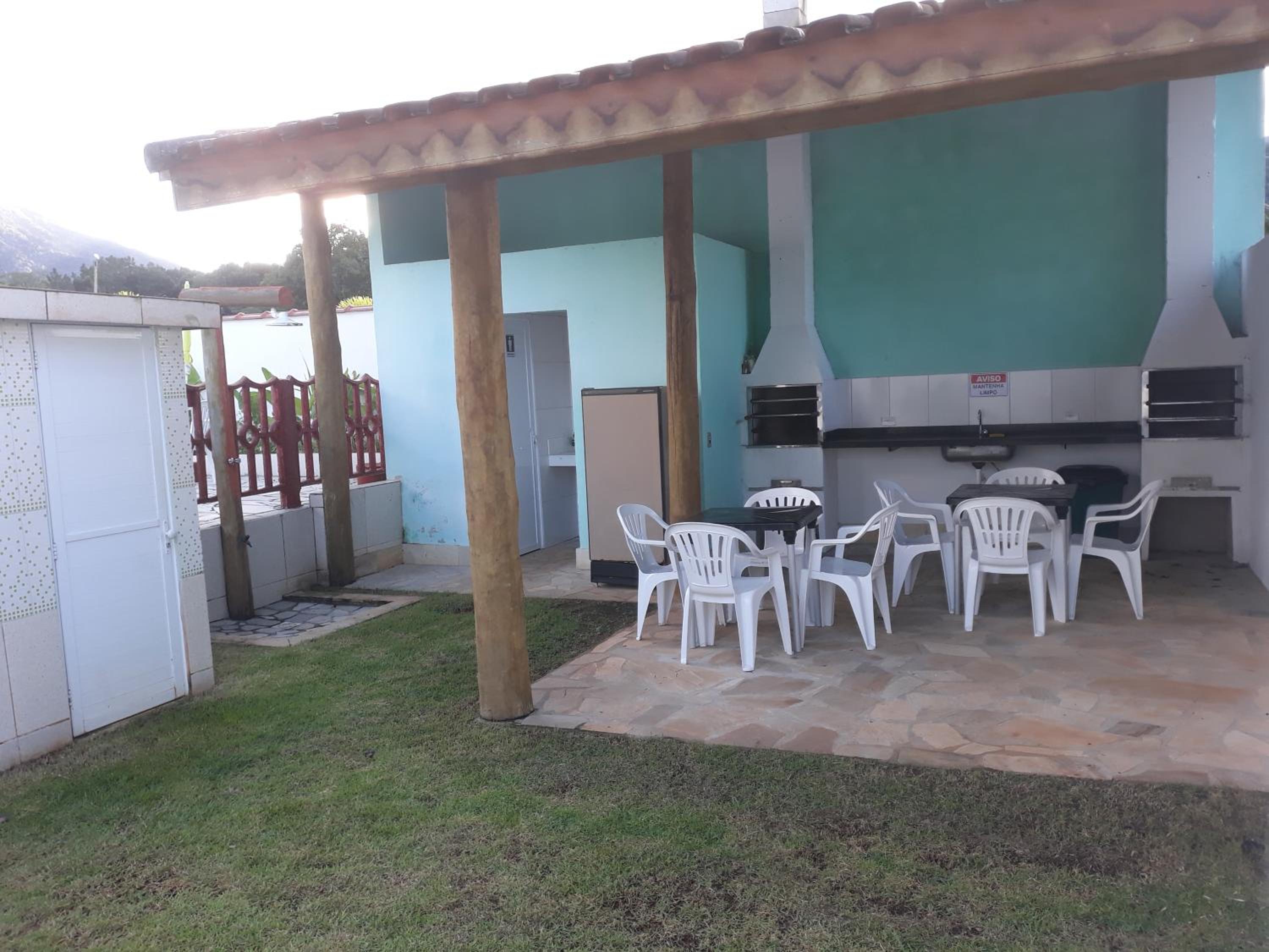 Estúdio em maresias com ar condicionado e piscina
