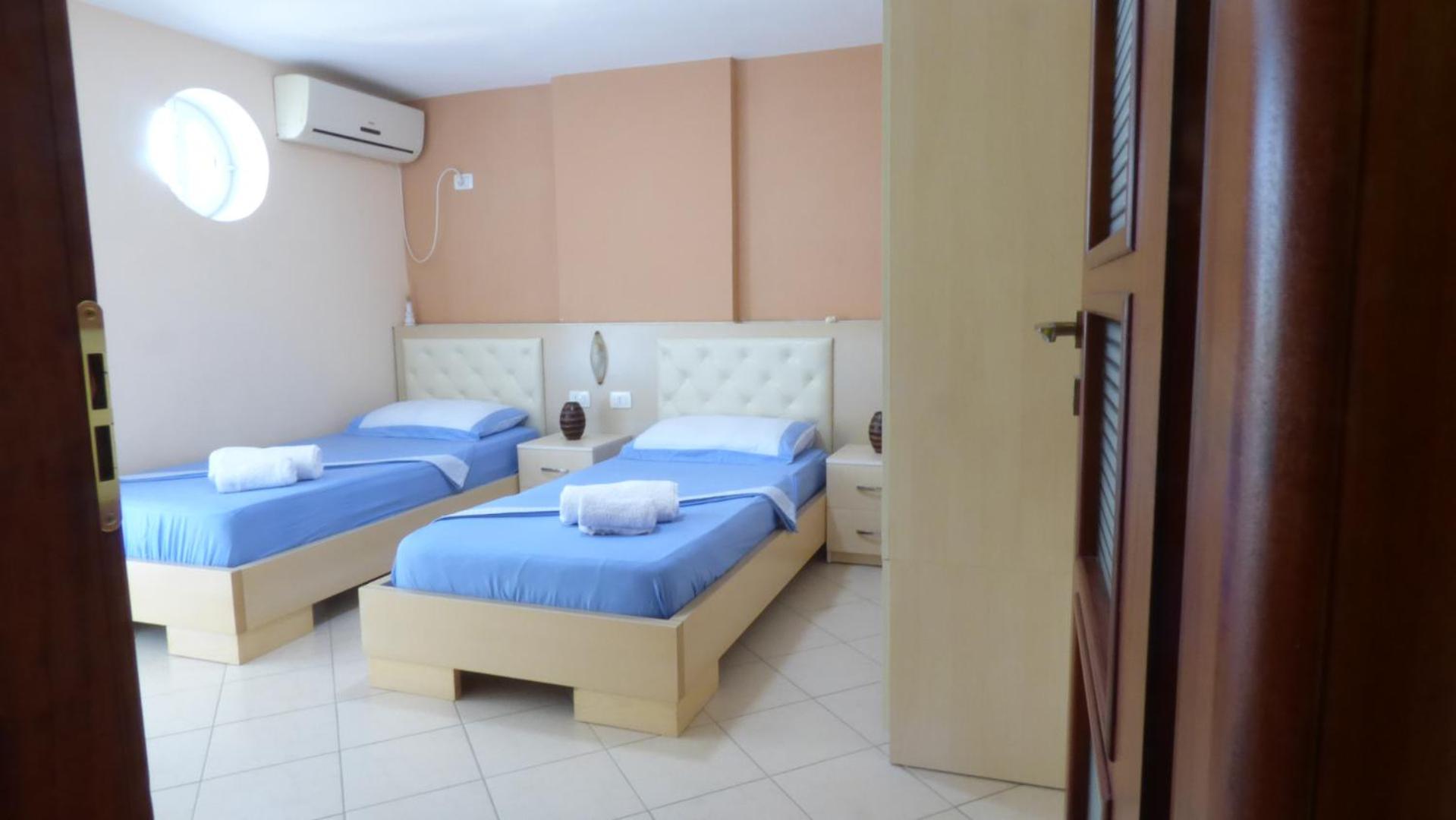 Duplex