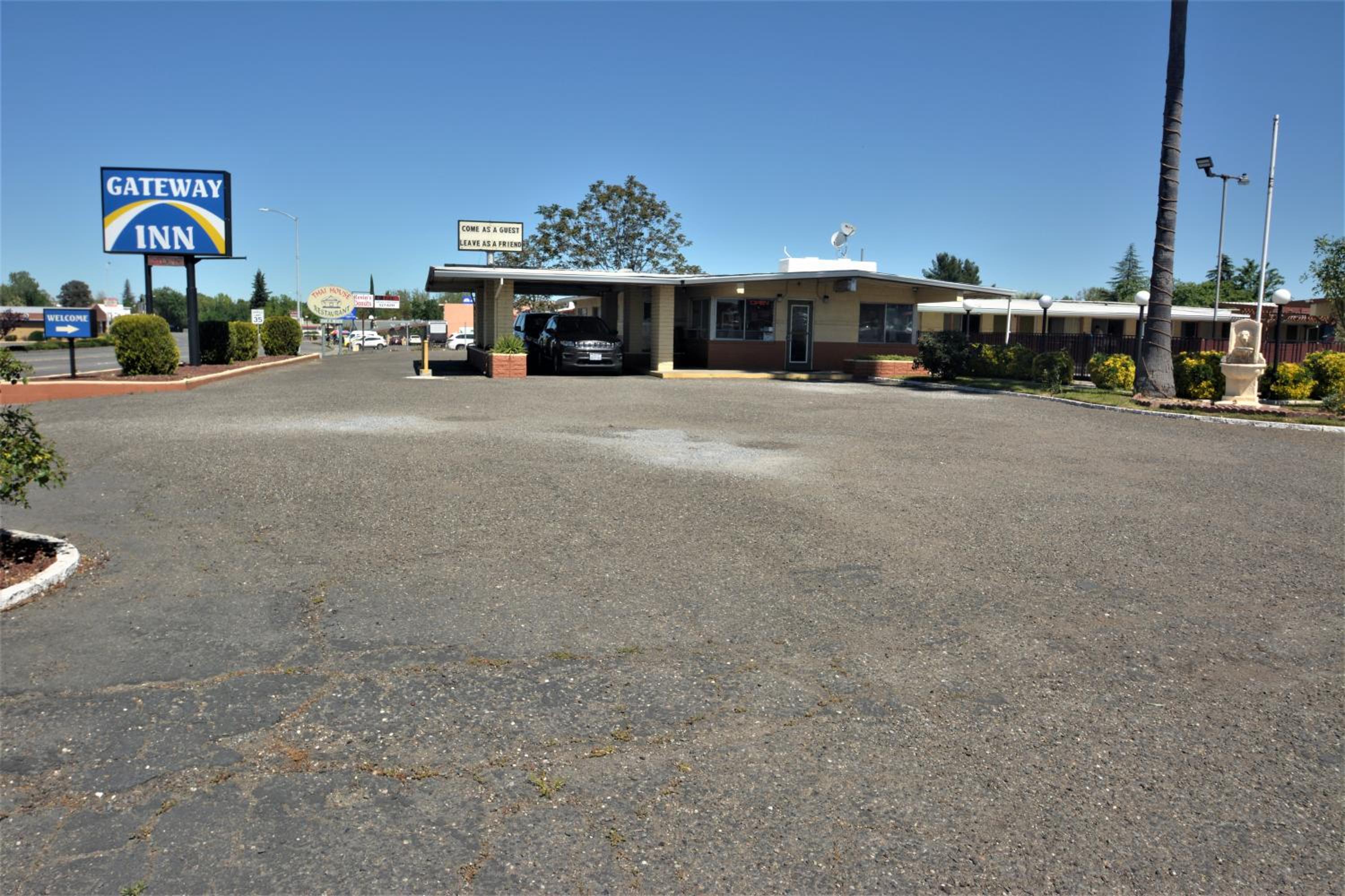 Red Bluff Vacations - Gateway Inn - Property Image 29