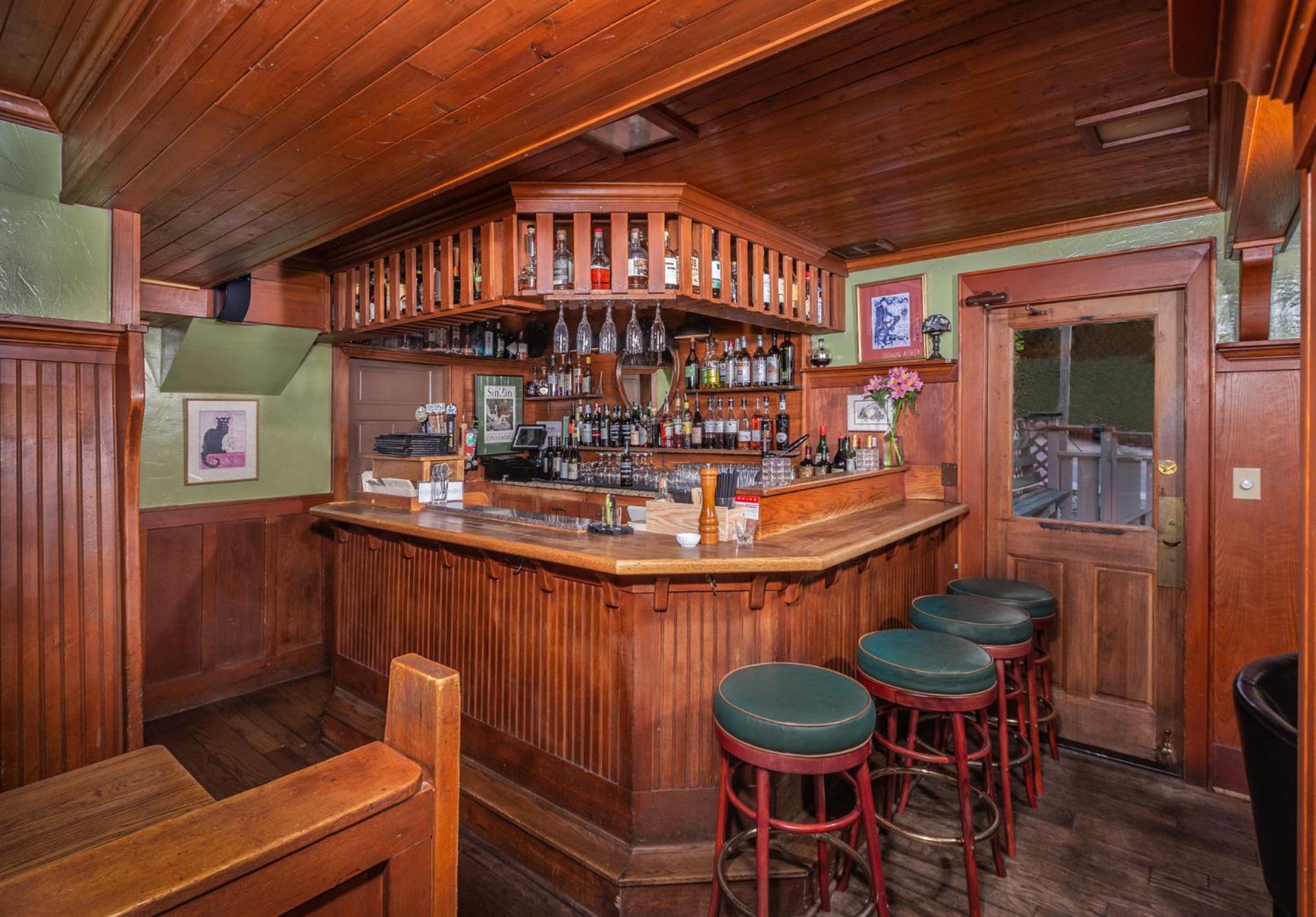 The La Conner Inn