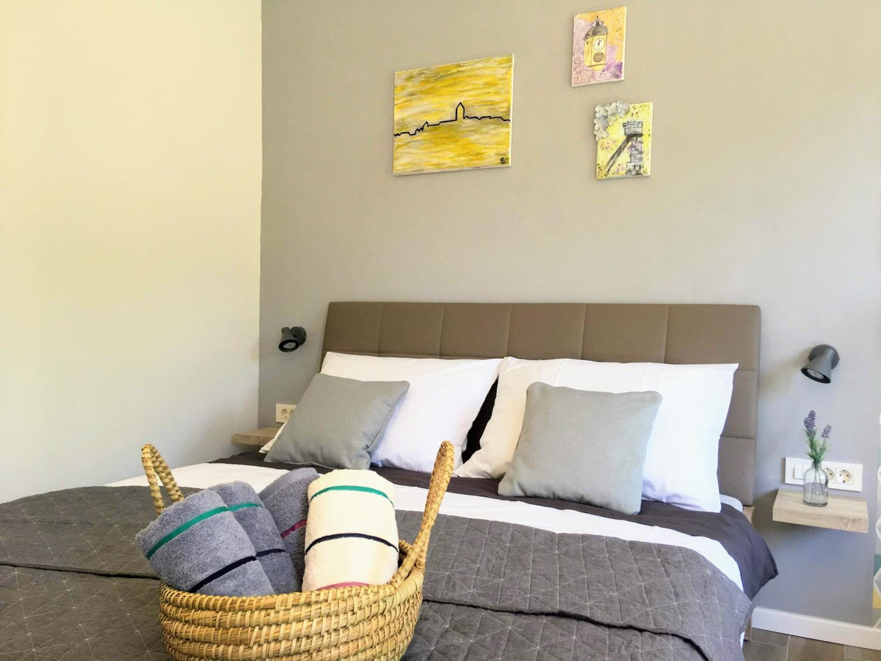 Studio apartment 365 view 4
