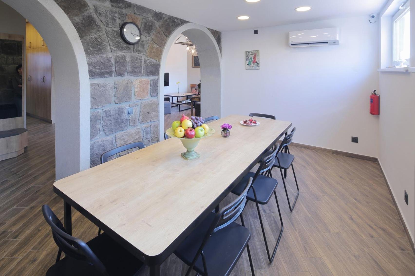 Highland Hostel