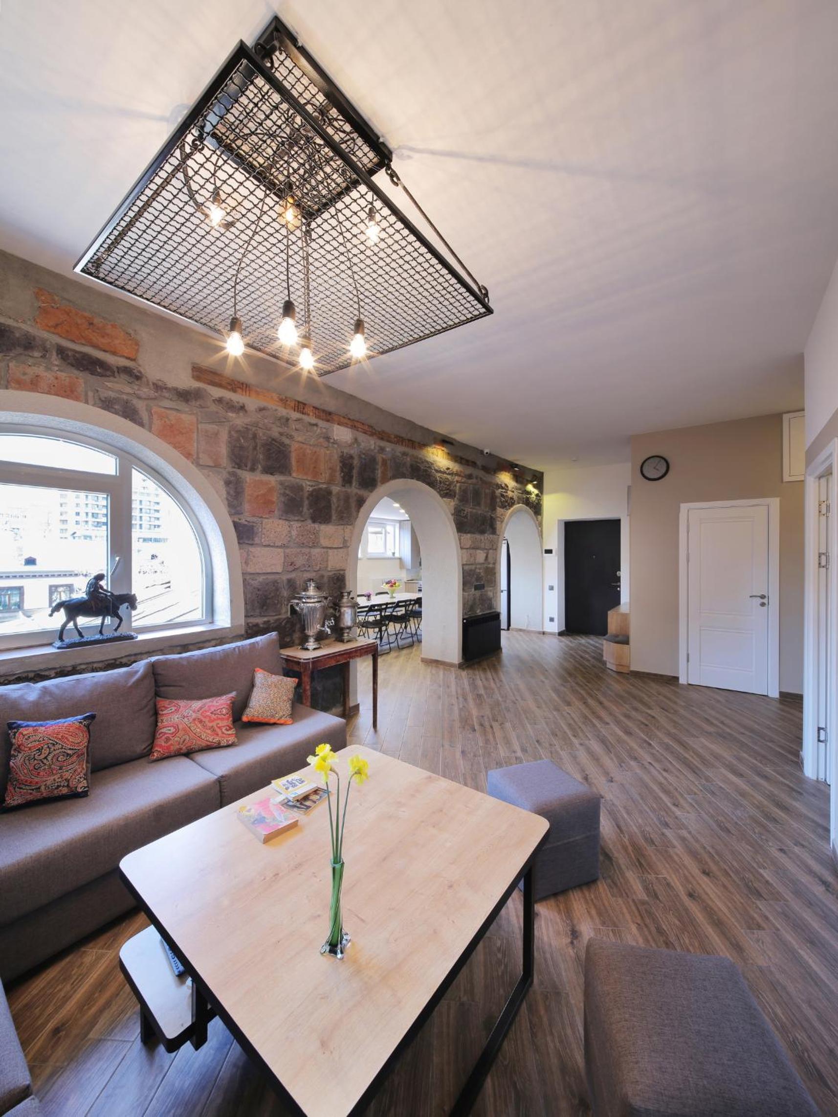 Highland Hostel