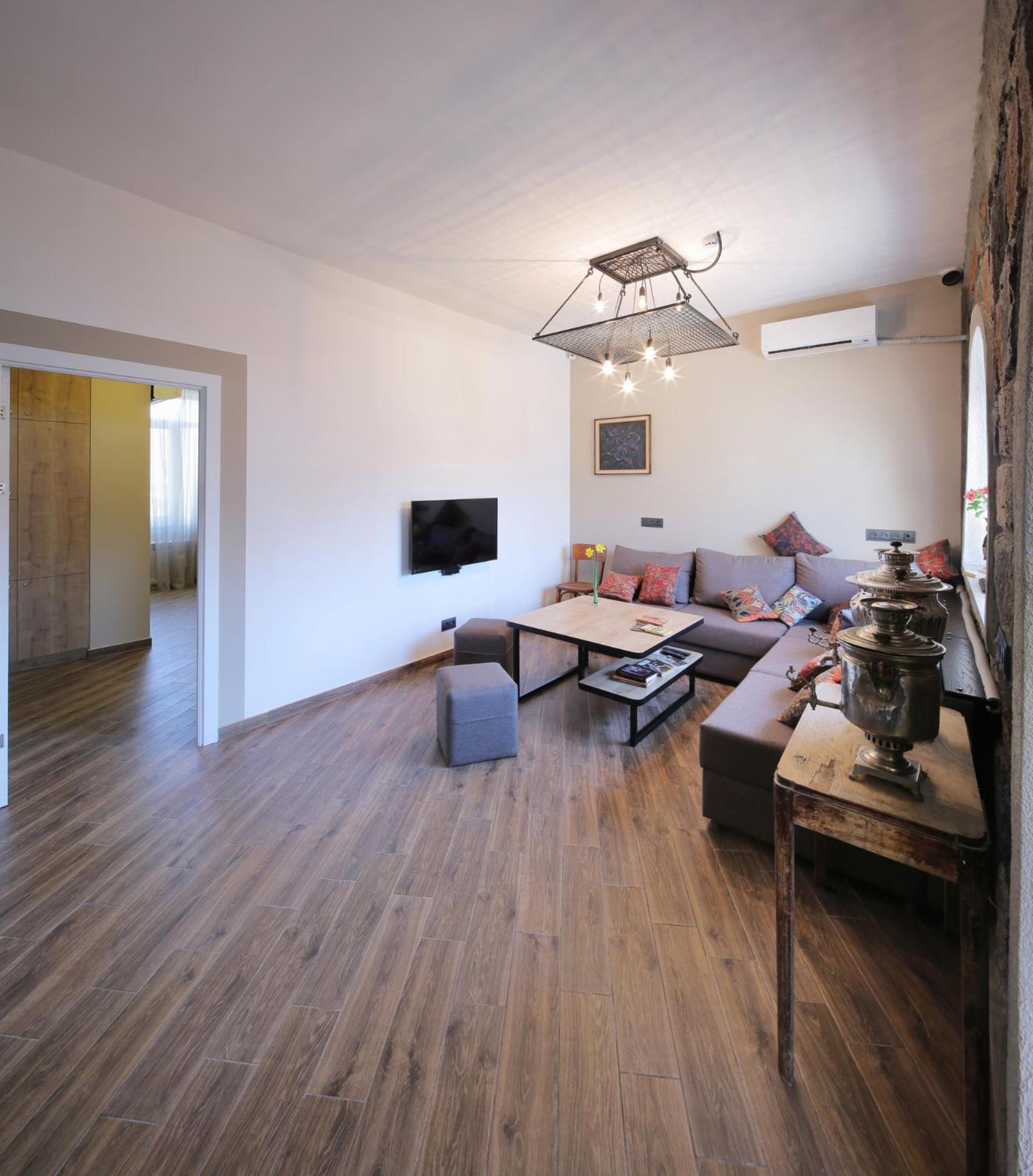 Highland Hostel