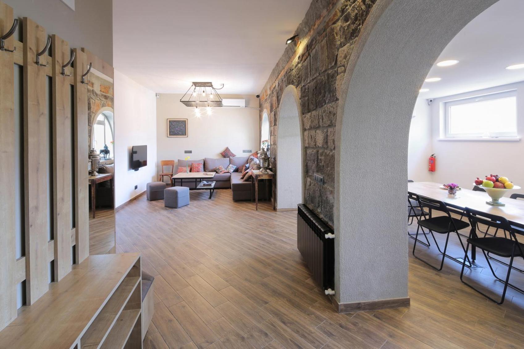 Highland Hostel