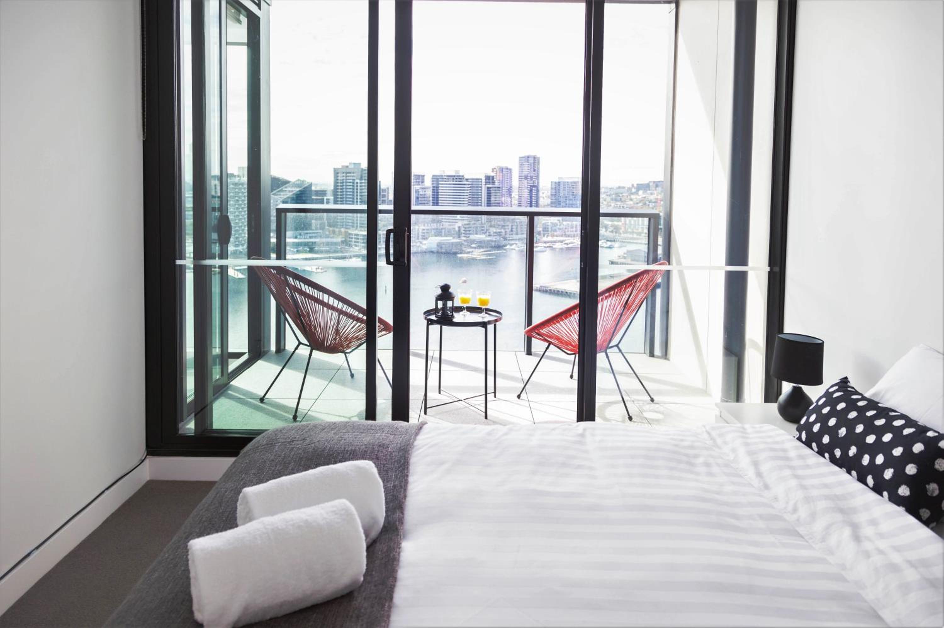 Pars Apartments - Collins Wharf Waterfront, Docklands photo 5