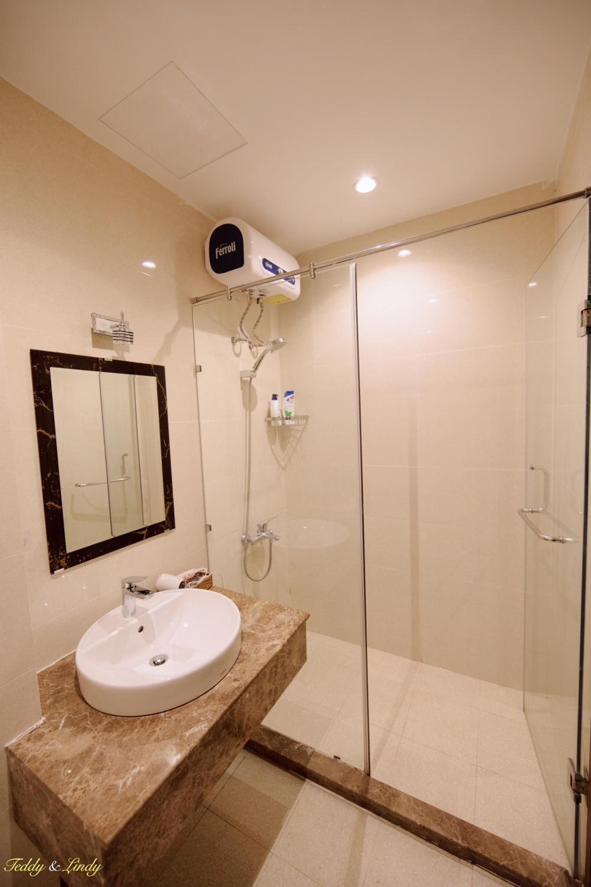 Teddy Apartment at Sky Center Luxury