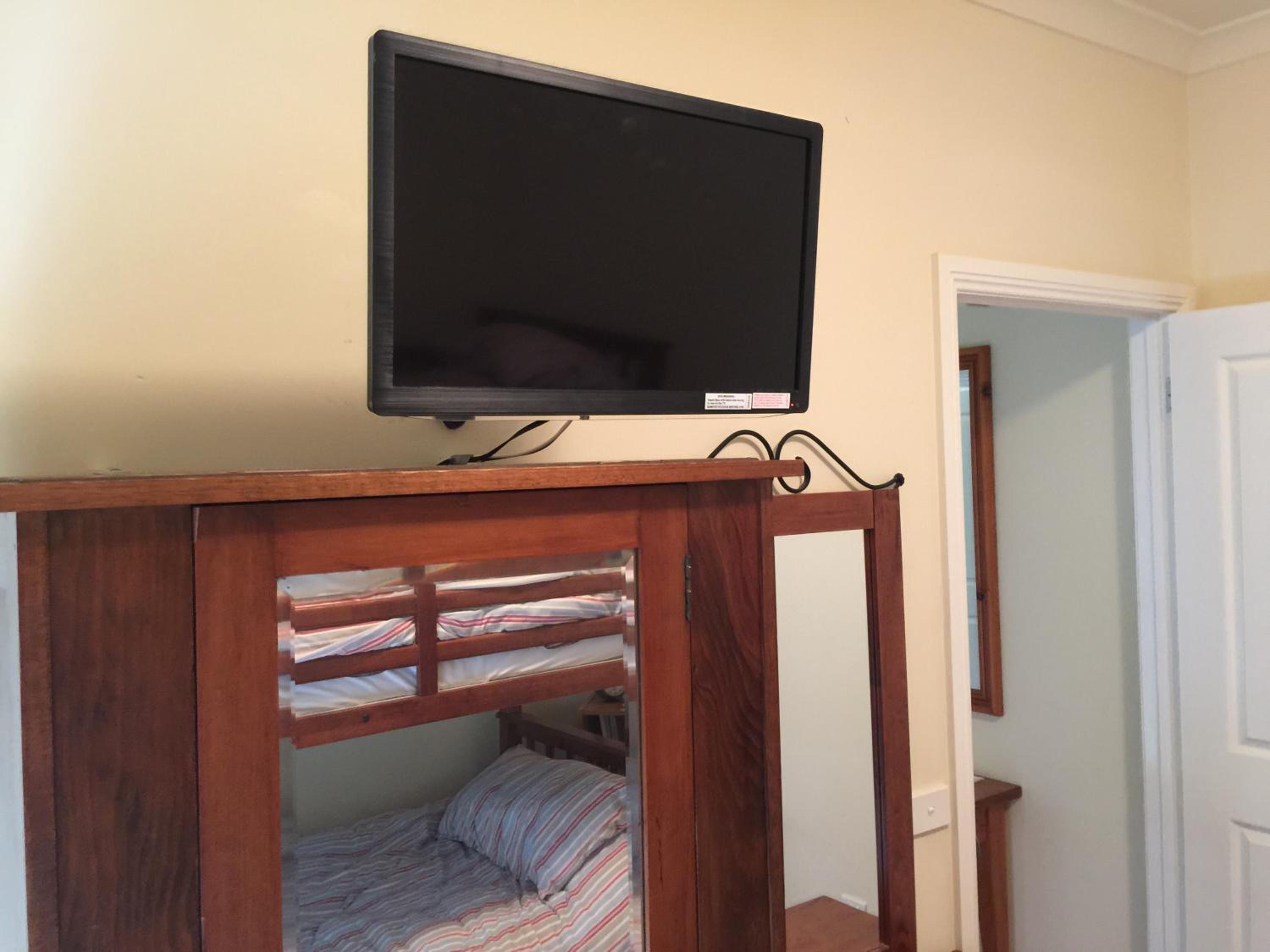 Photo 16