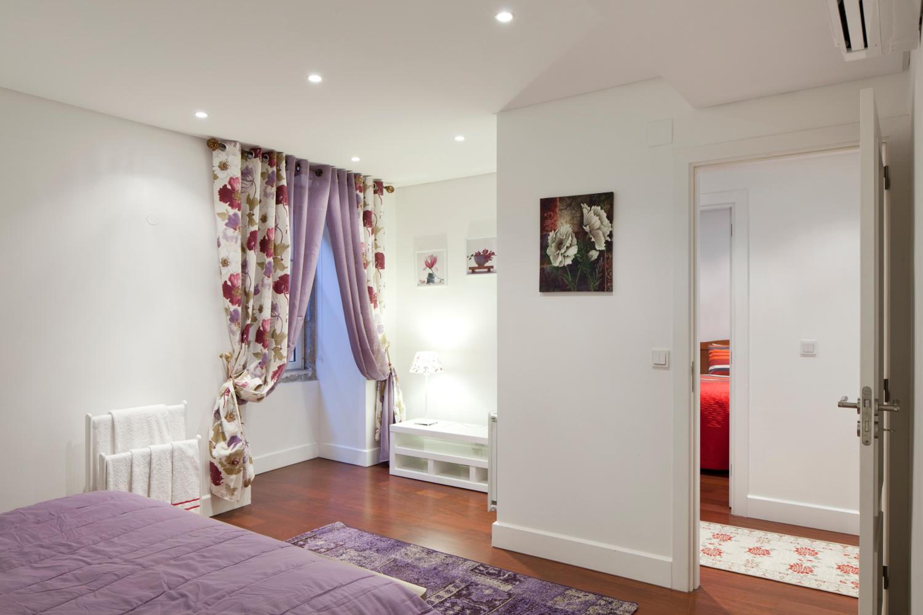 Lisbon Rentals Chiado