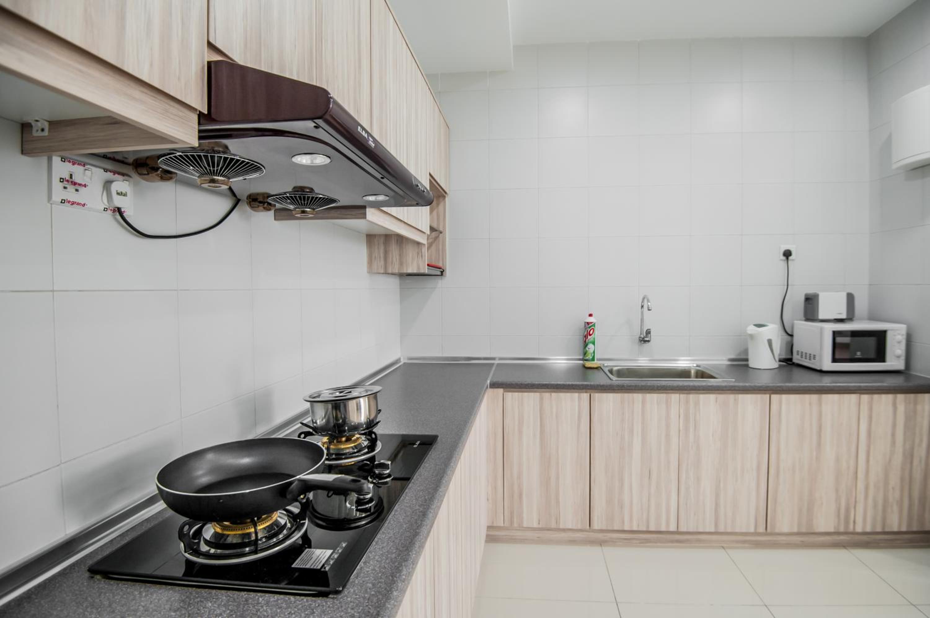 DaMen Homestay @SubangHomeStay