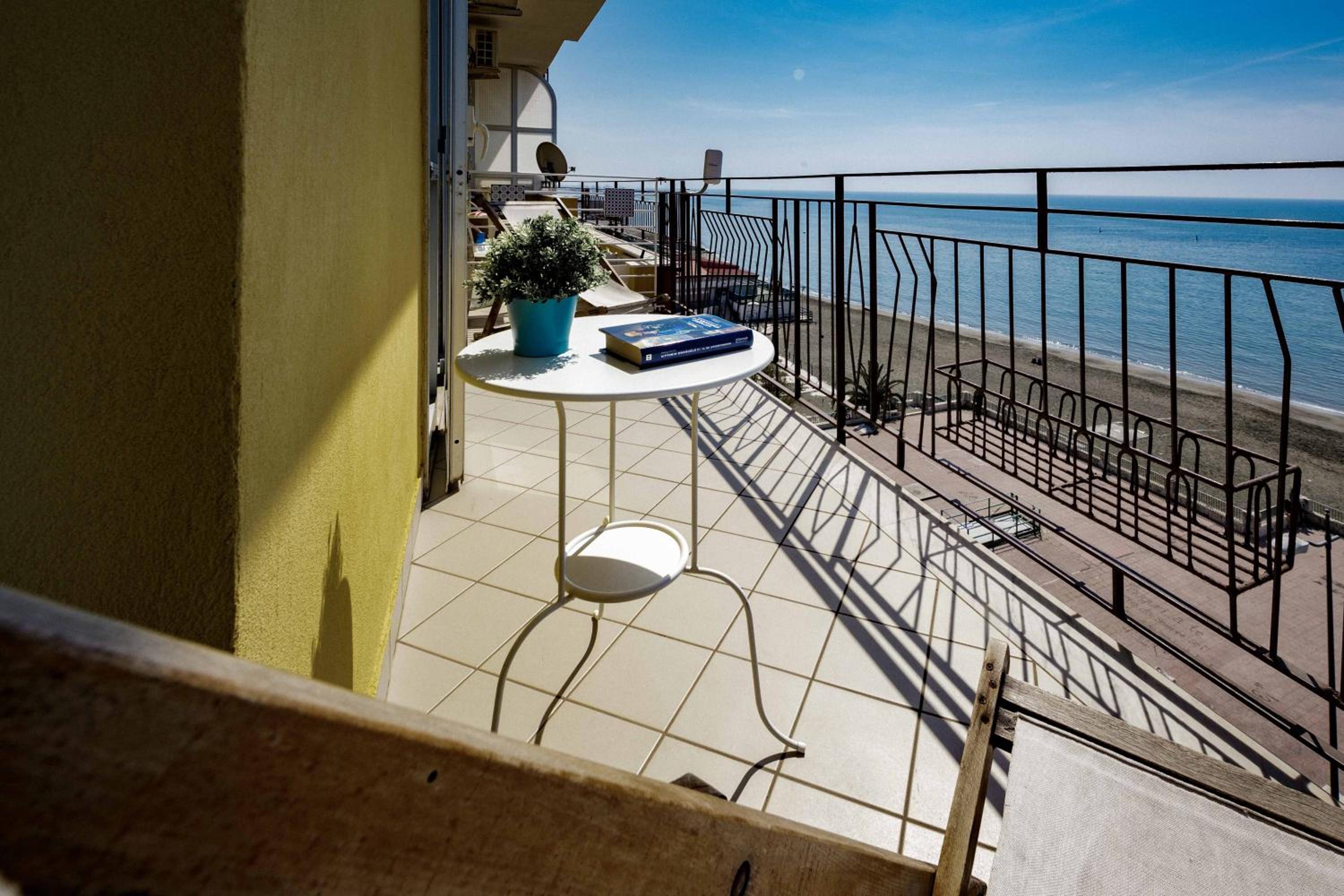Photo 36 sur 58 de On the beach Sea-view&Kitchen In Room