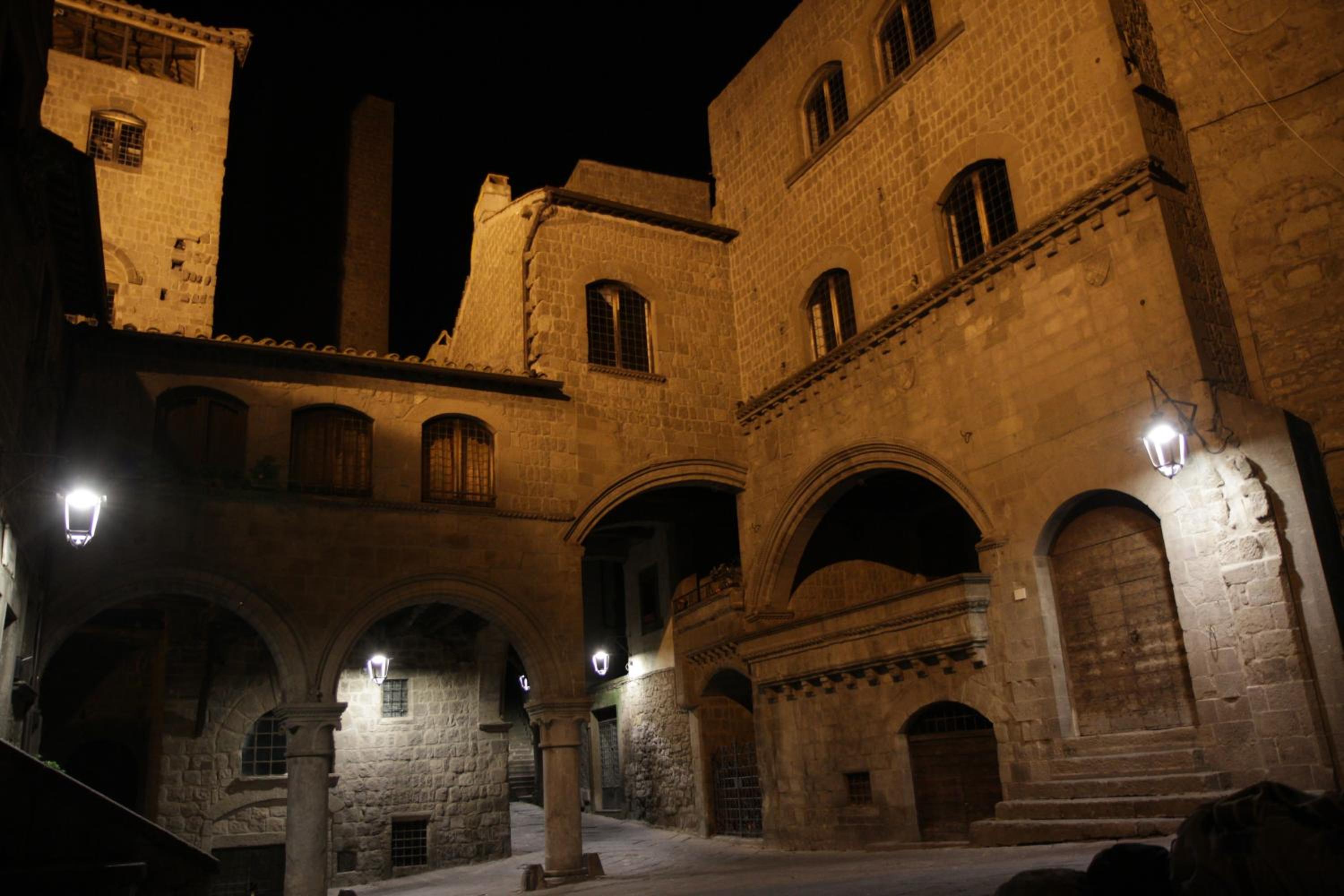 Photo 33