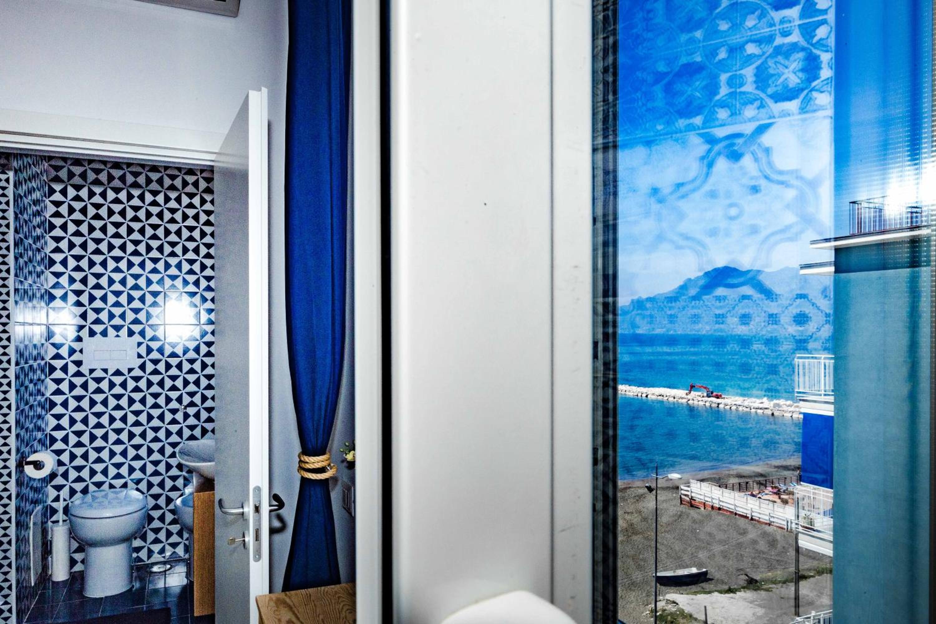 Photo 21 sur 58 de On the beach Sea-view&Kitchen In Room