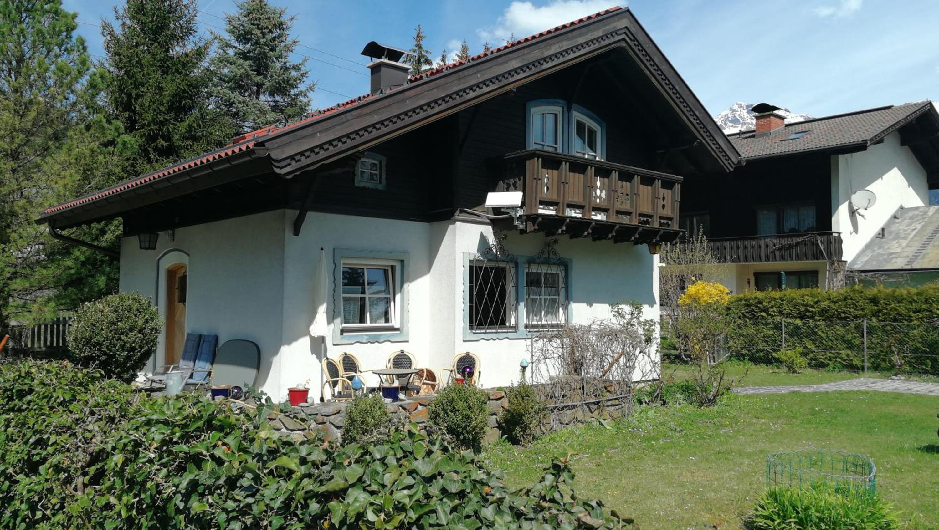 Rosis Cottage