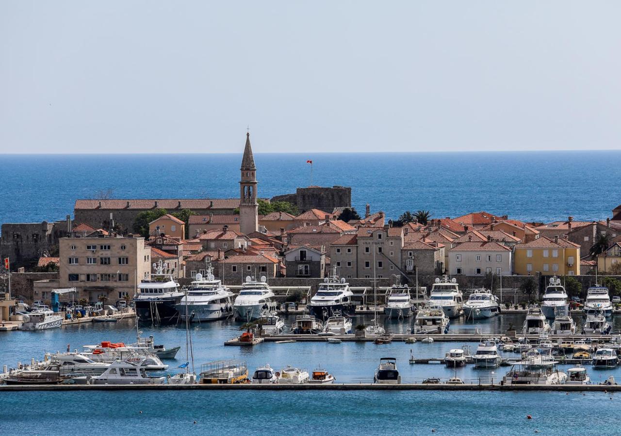 Budva Bay Breeze Apartments view 3