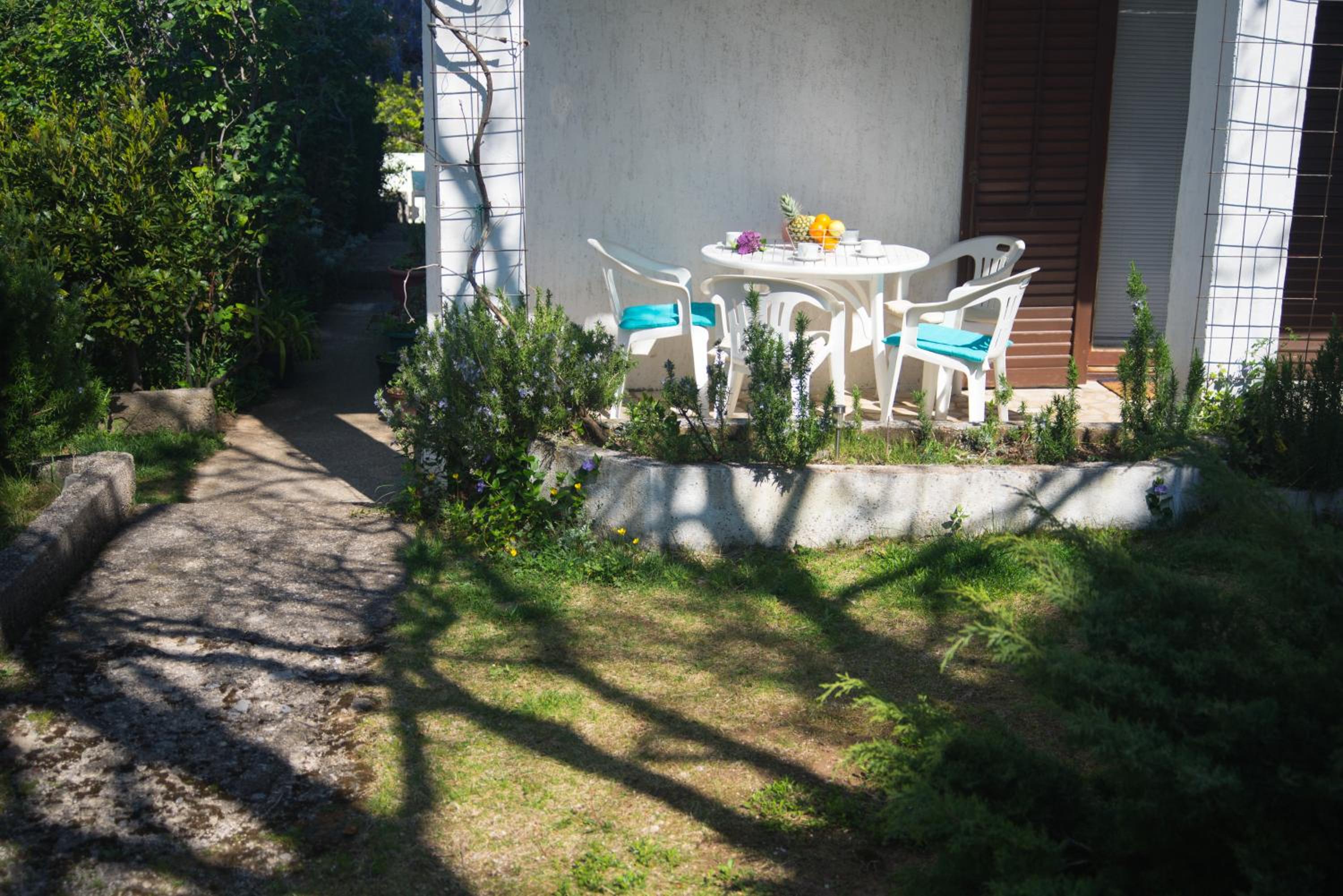 Photo 25