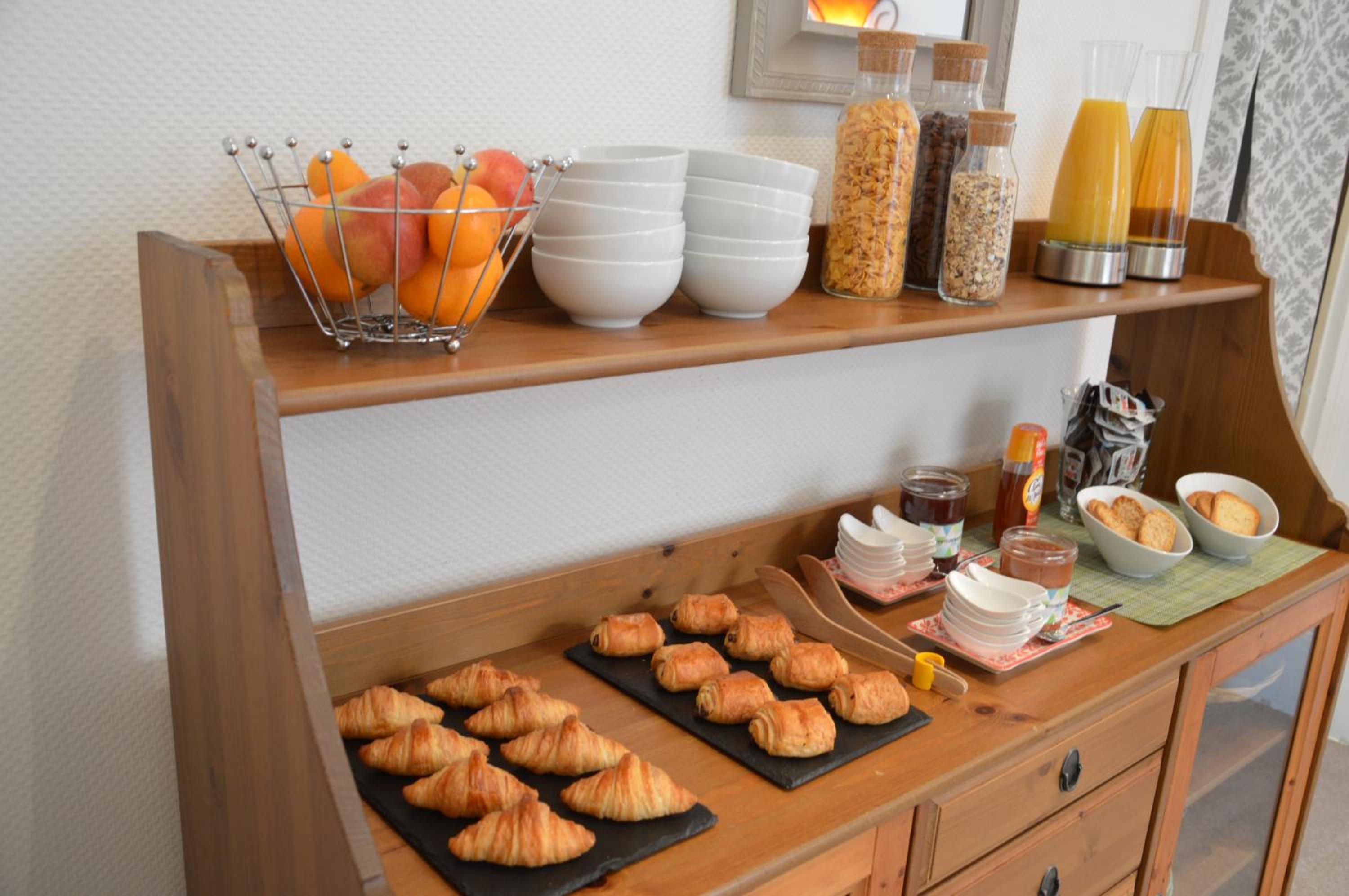 Chalon-Sur-Saone Vacations - Hotel de la Colombiere - Property Image 4