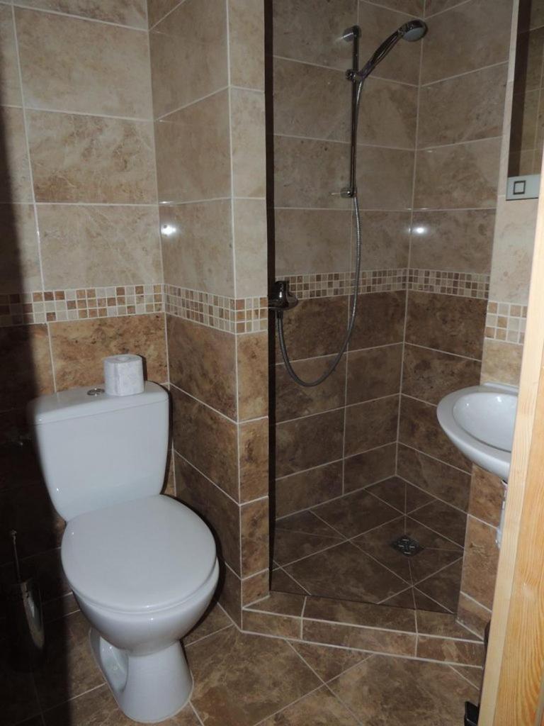Photo 43