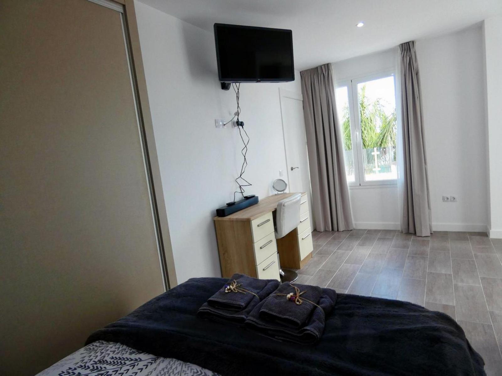 AMAZING VILLA By THE SEA BENALMADENA