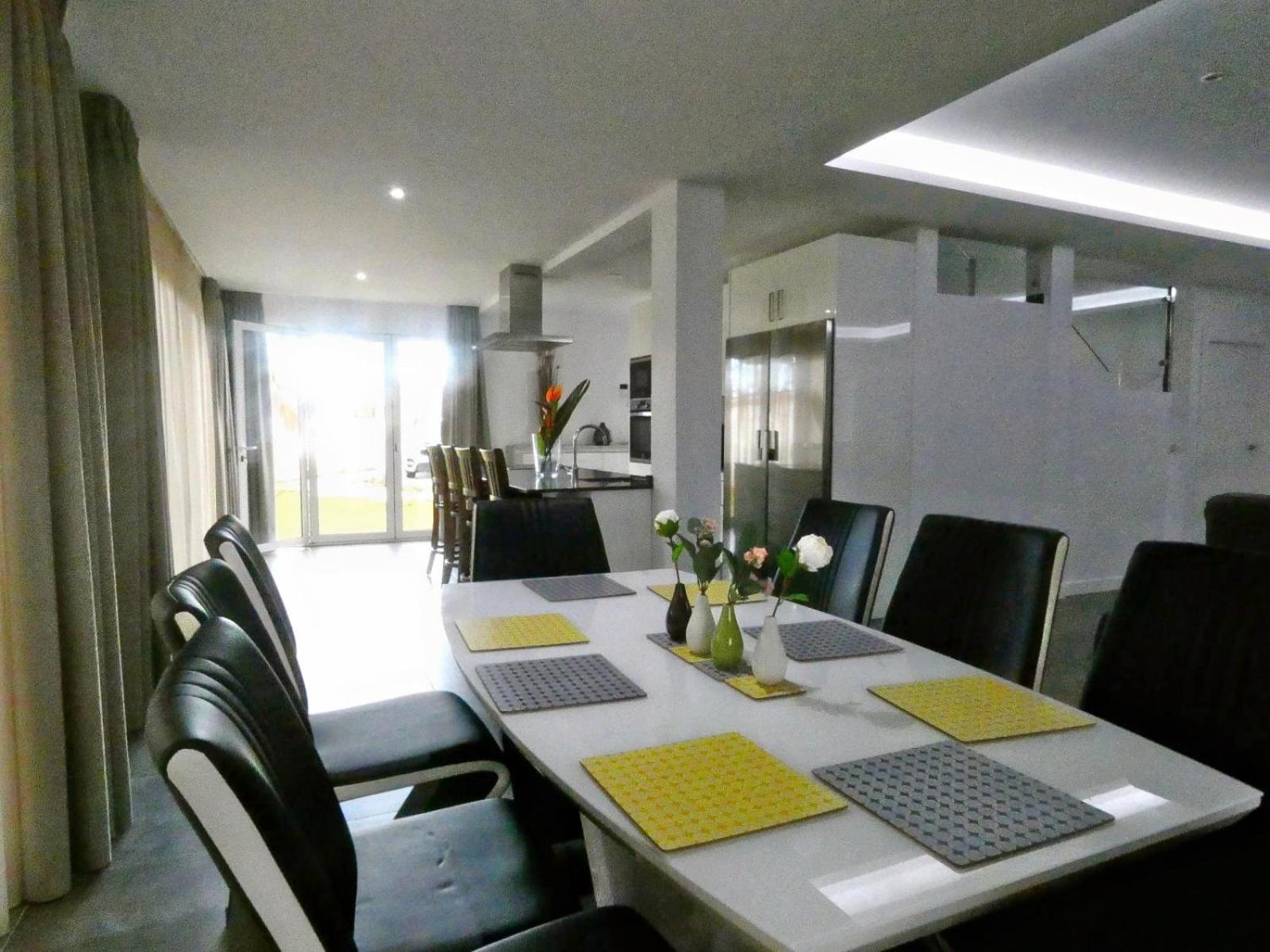 AMAZING VILLA By THE SEA BENALMADENA