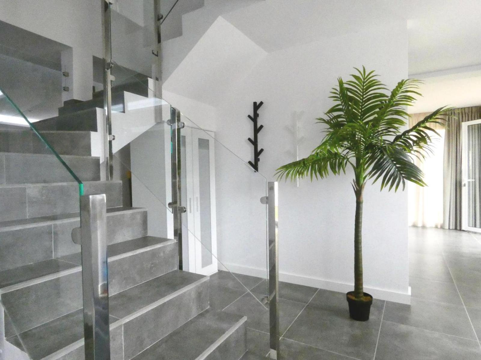 AMAZING VILLA By THE SEA BENALMADENA