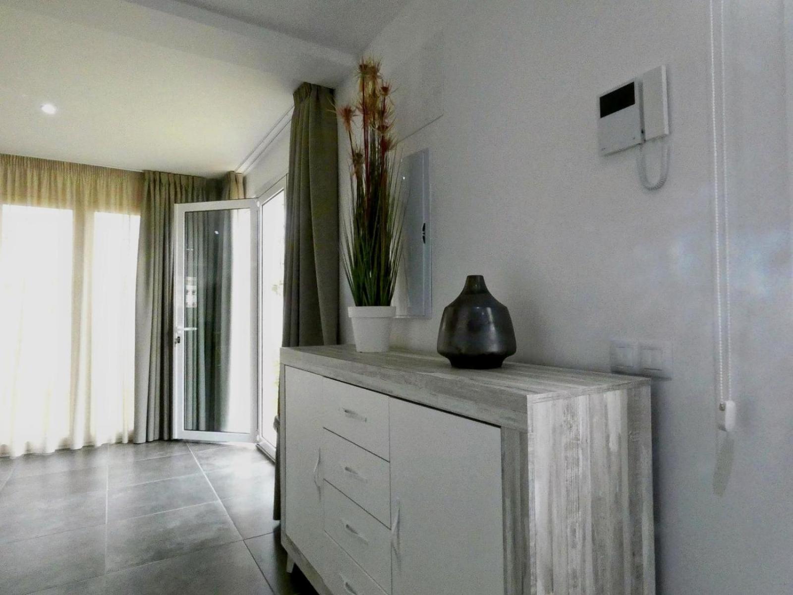 AMAZING VILLA By THE SEA BENALMADENA