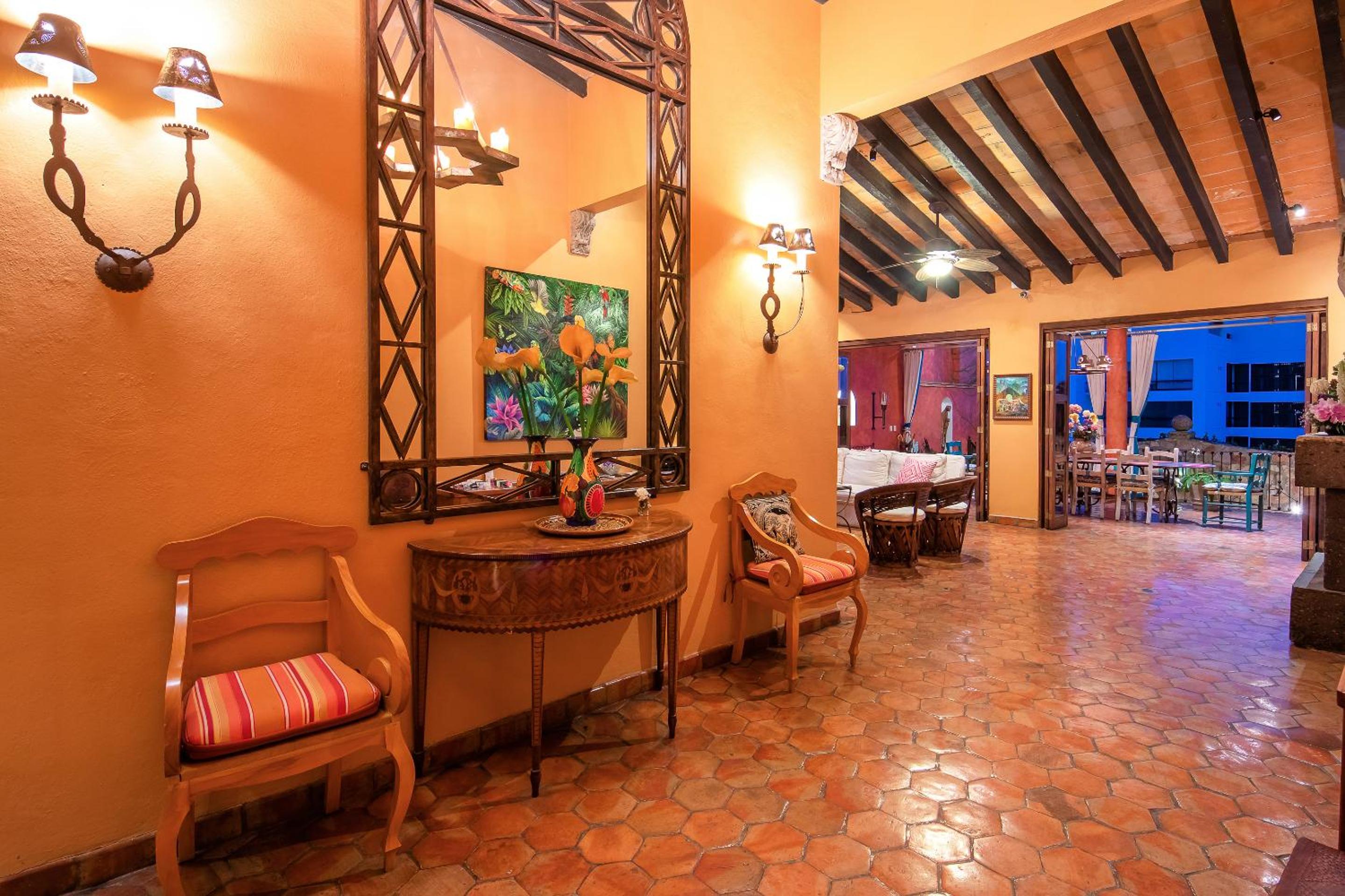 Villa Lola - Adults Only