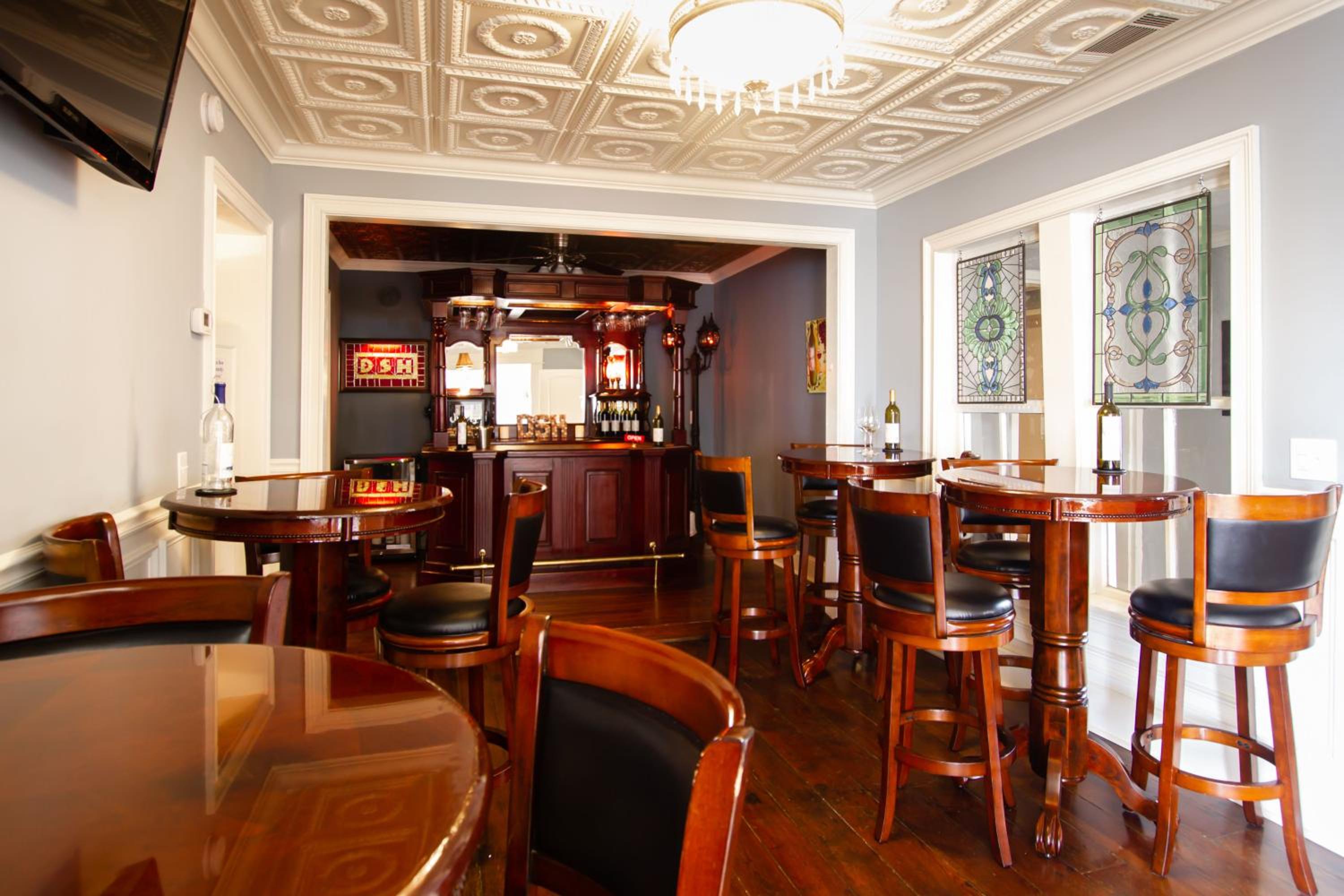 The Dahlonega Square Hotel