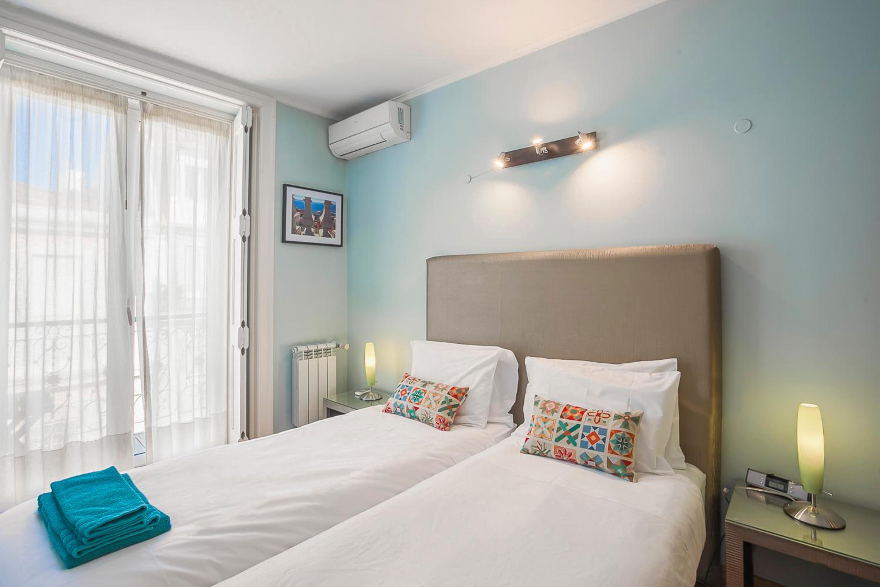 LV Premier Apartments Baixa- PR