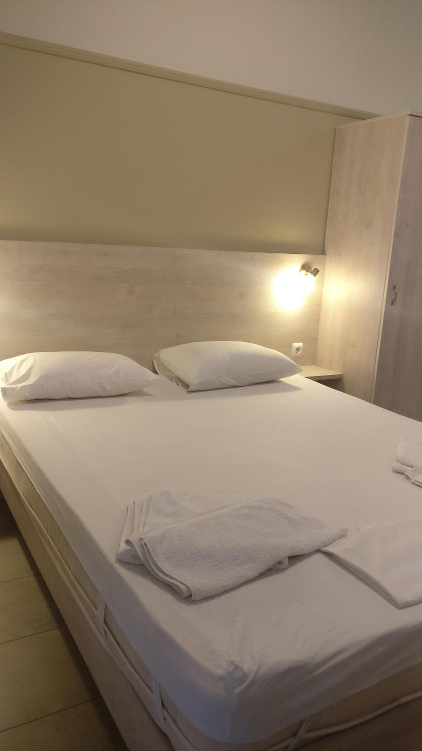 Kleri Beloni Rooms view 2