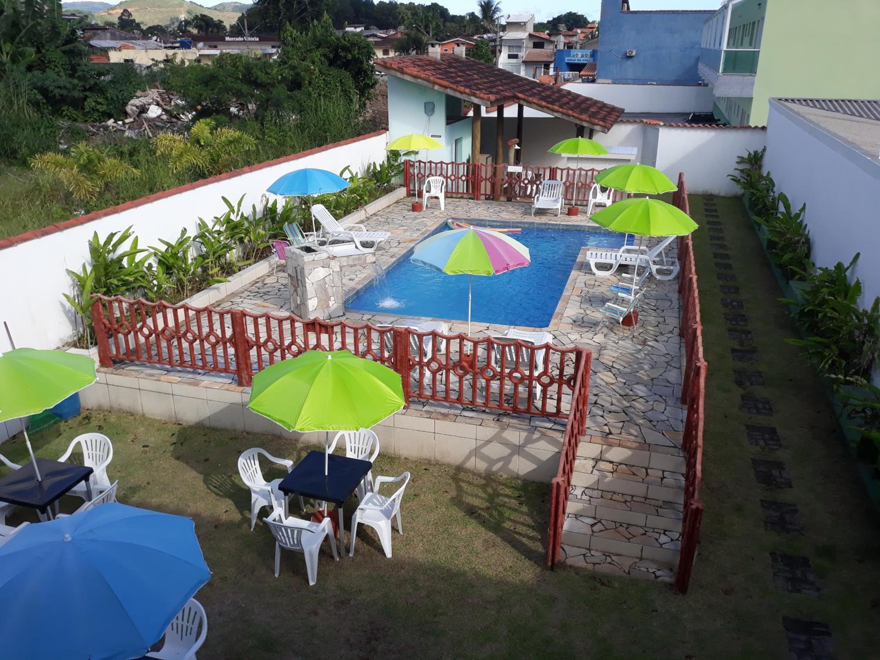 Estúdio em maresias com ar condicionado e piscina