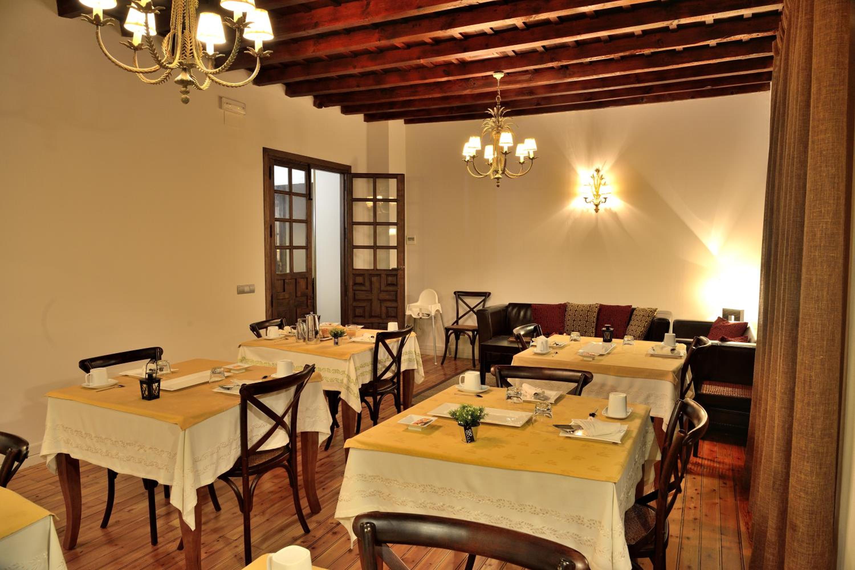 Casa Rural La Botica view 4
