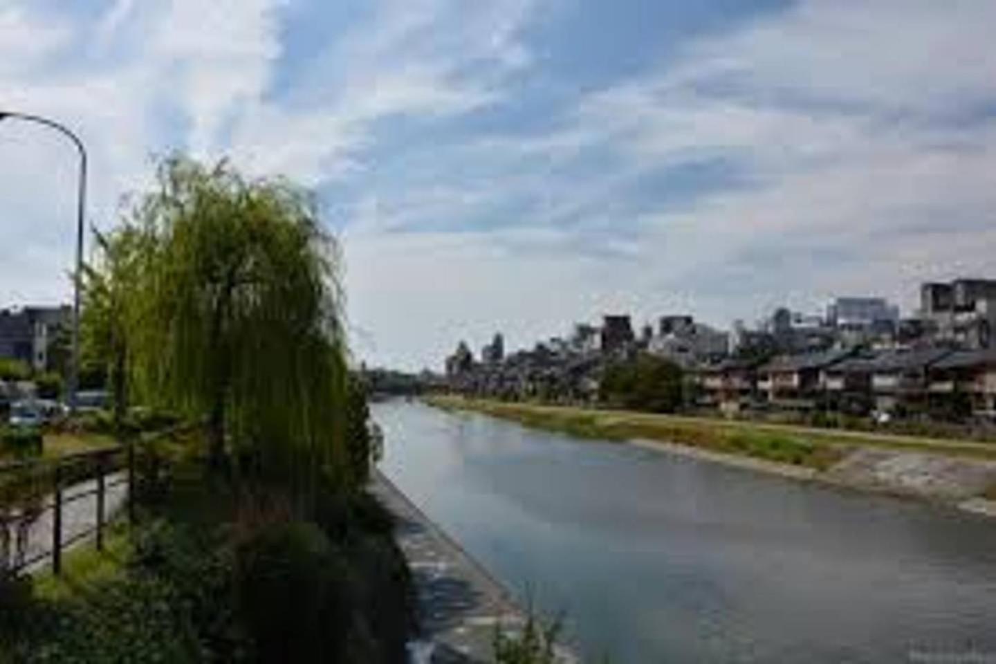 Photo 33