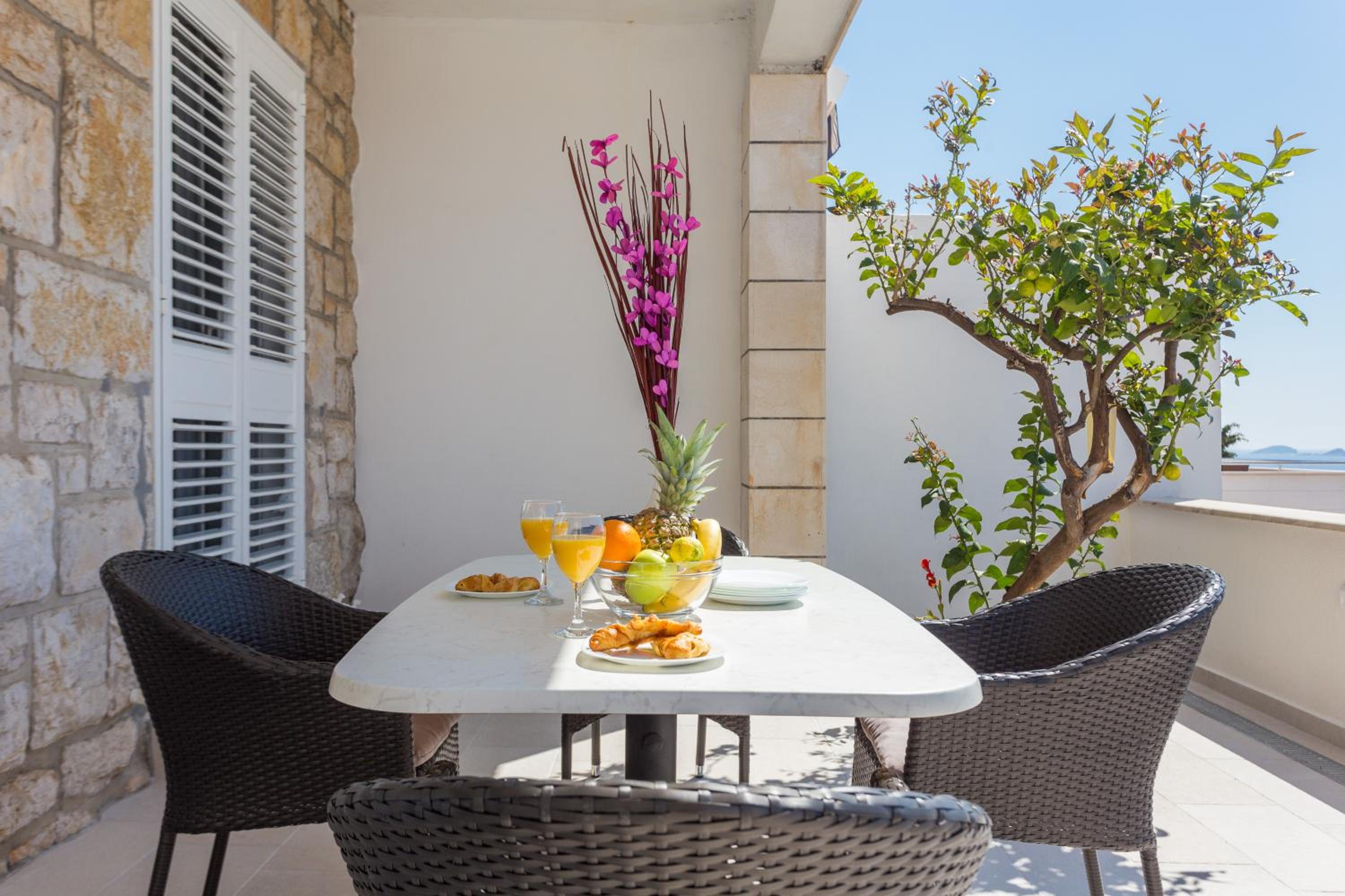 balance & terrace