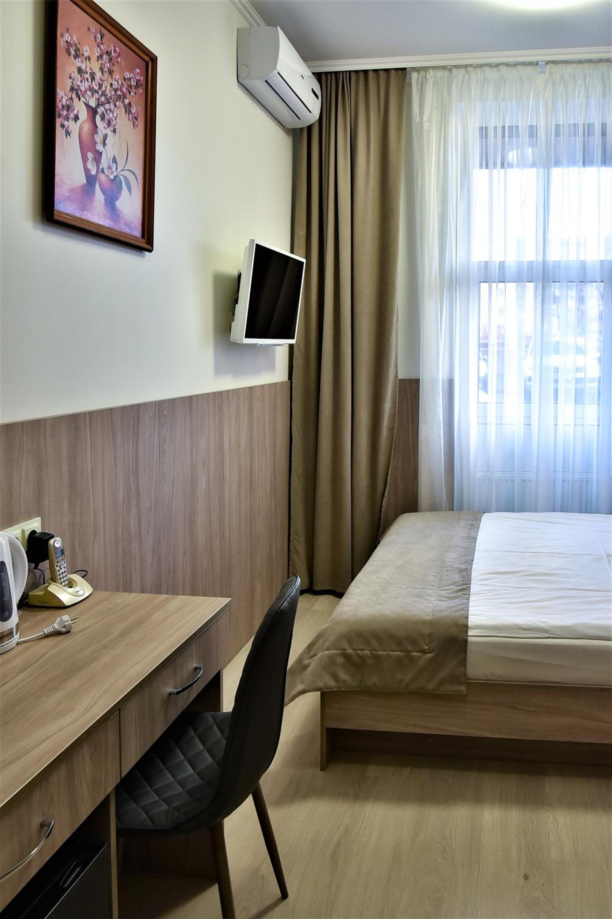 EXPO Hotel Comfort