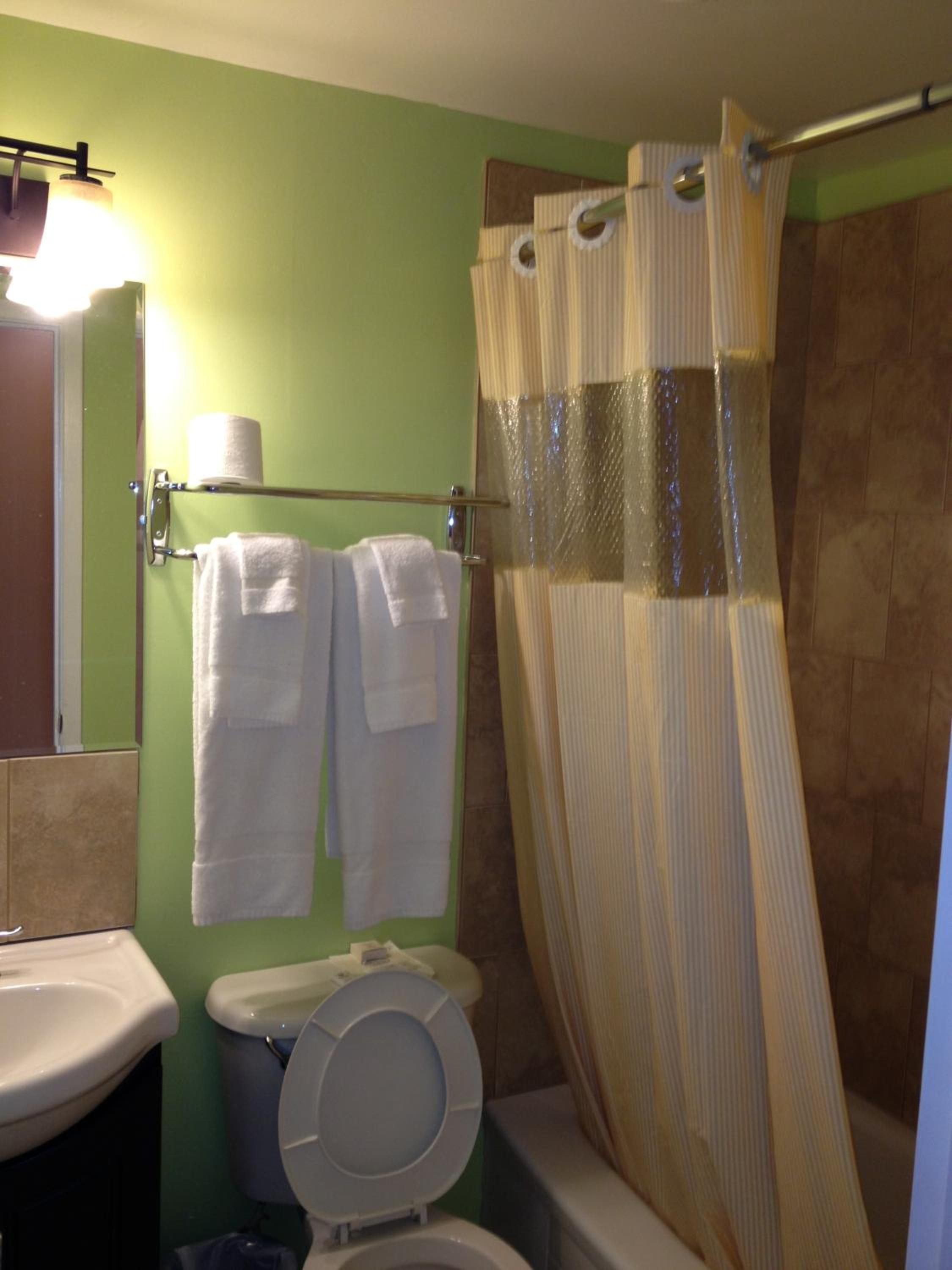 Midtown Motel & Suites, photo 16