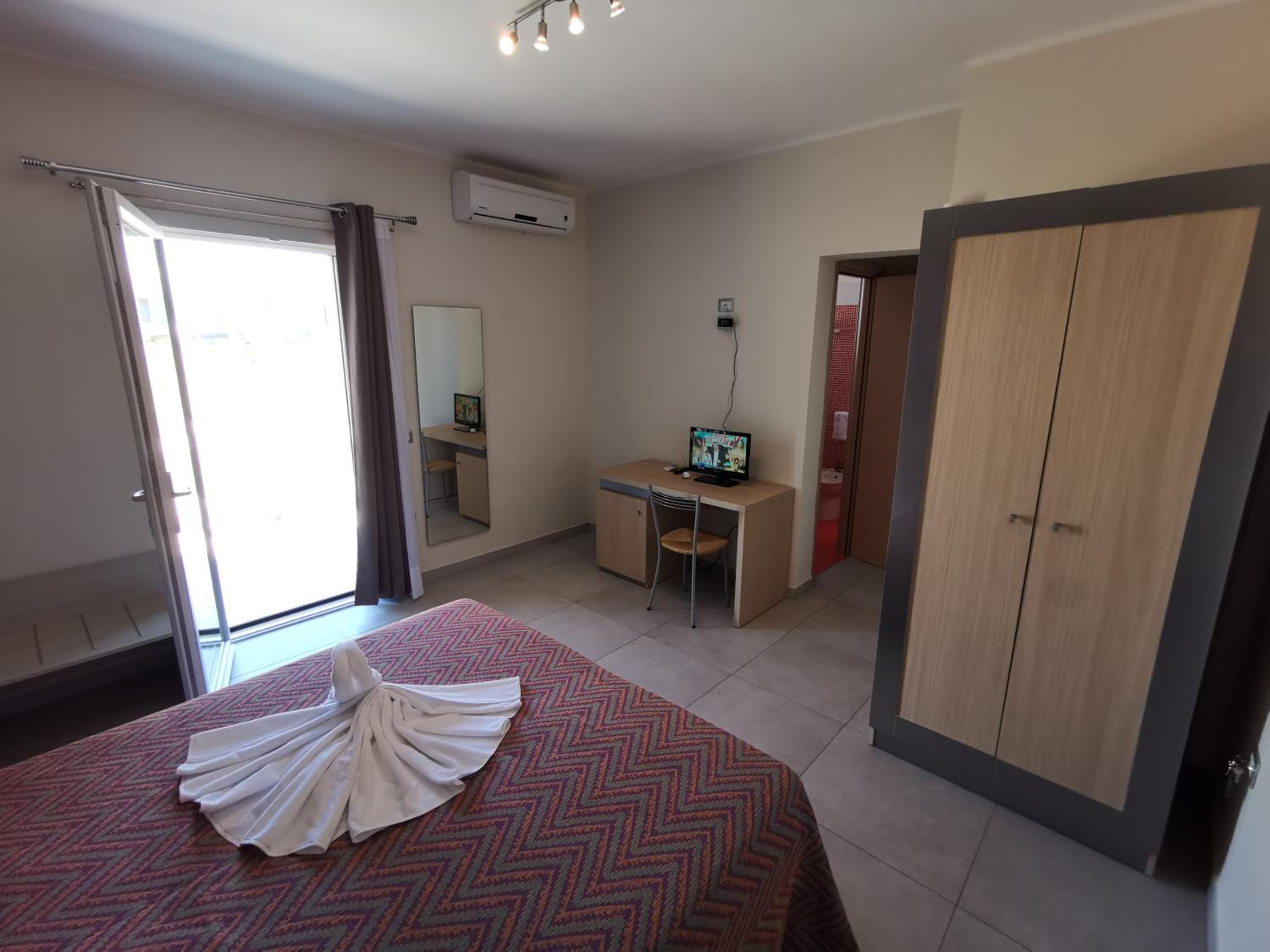 hotel room