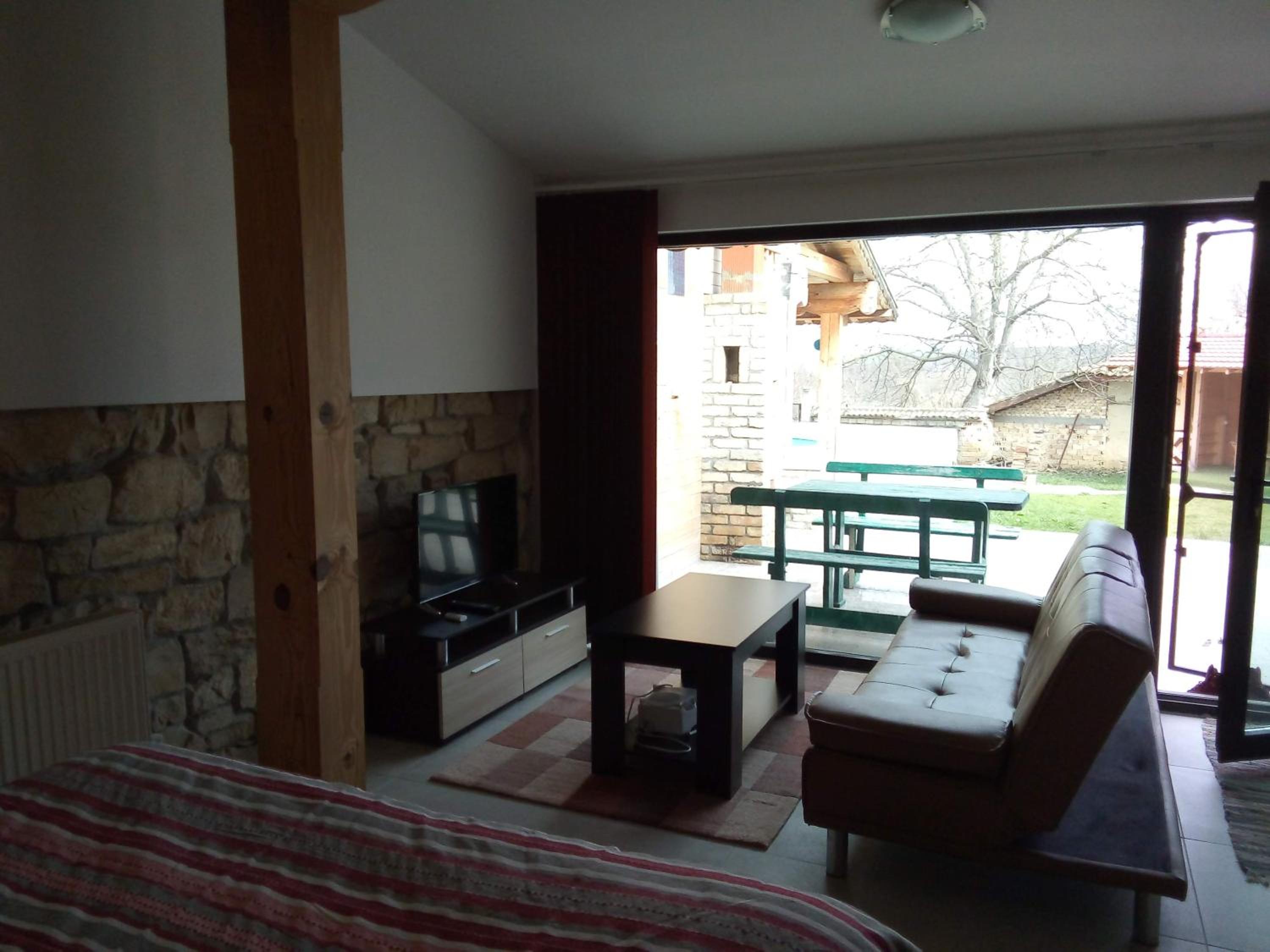 Photo 7