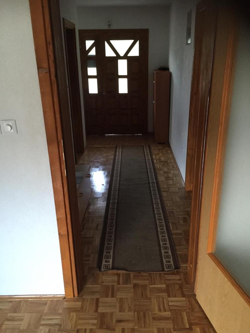 Amar Apartmani, Jajce